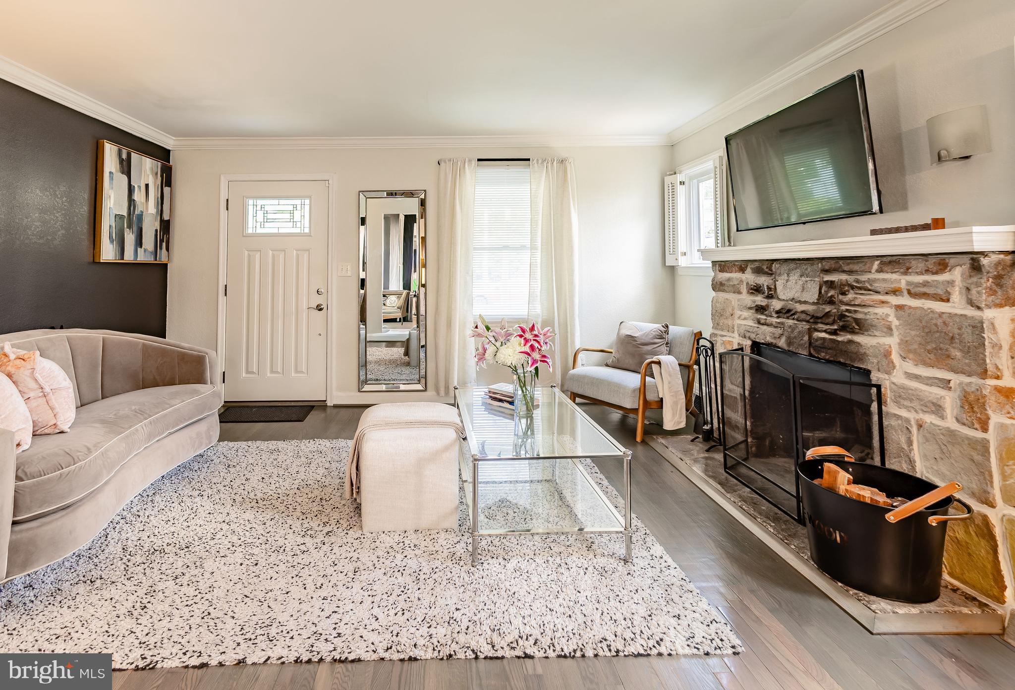WOODLAWN PARK - Residential