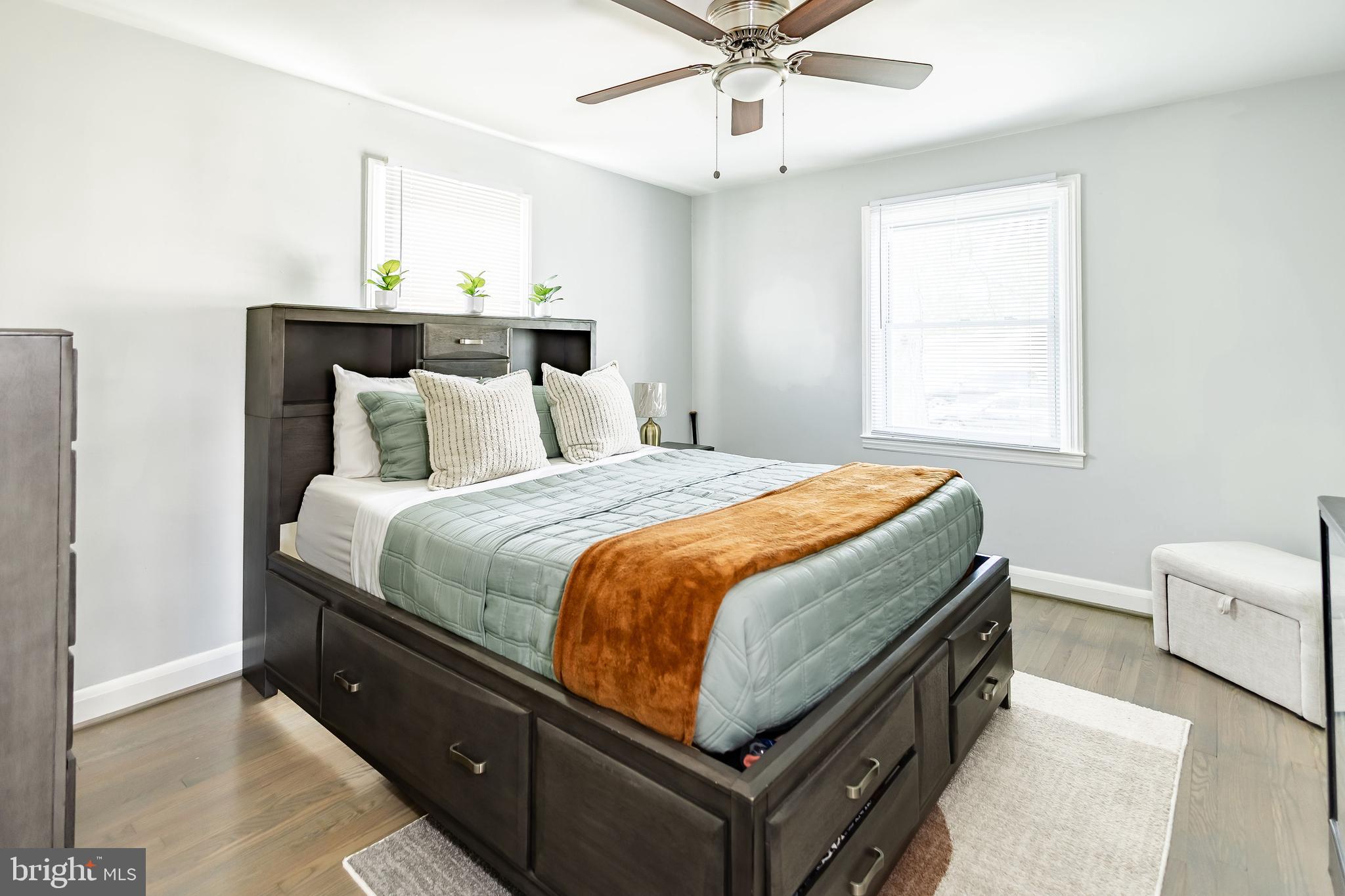 WOODLAWN PARK - Residential