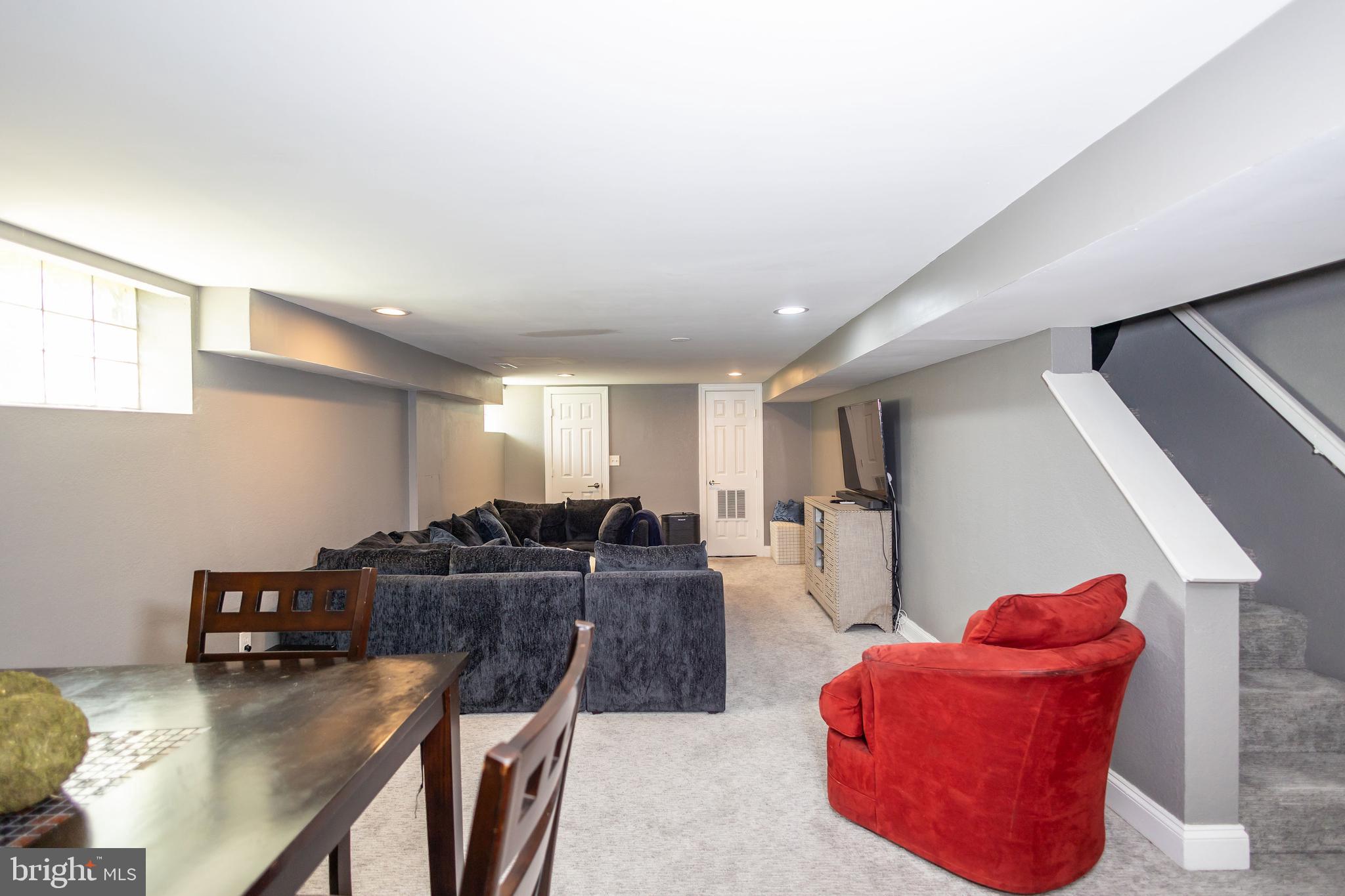 WOODLAWN PARK - Residential