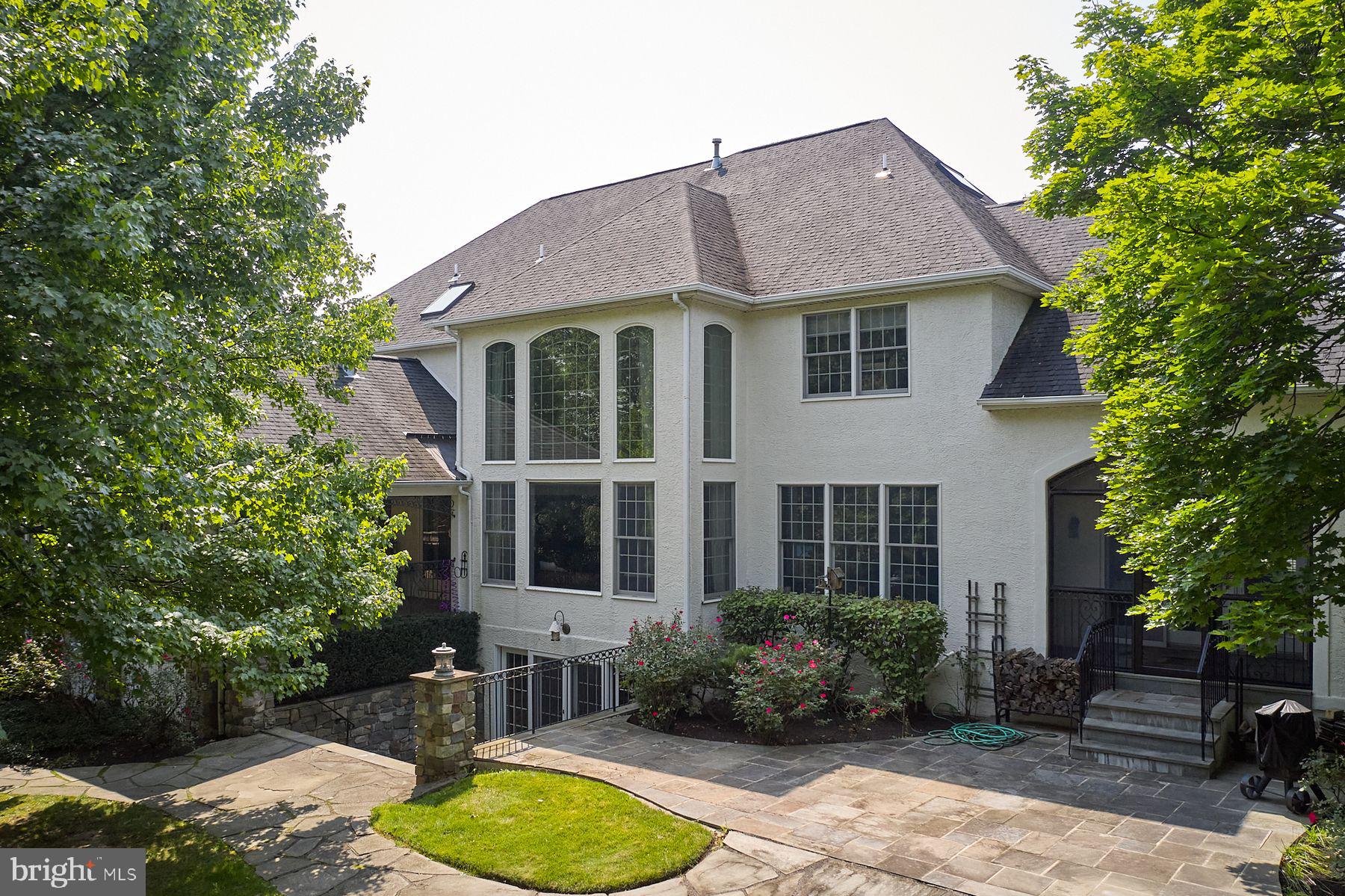 COUNTRY RIDGE - Residential