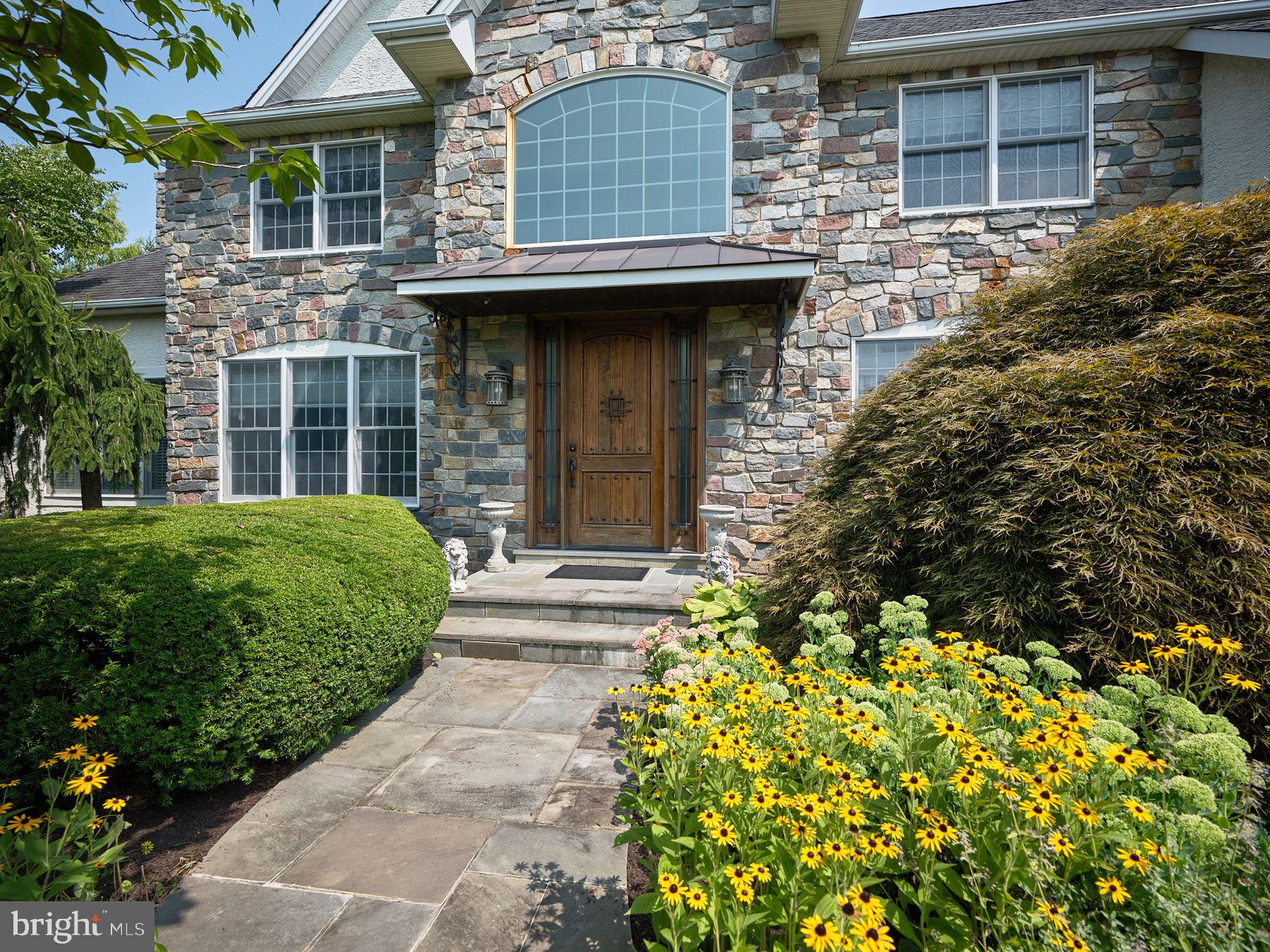 COUNTRY RIDGE - Residential