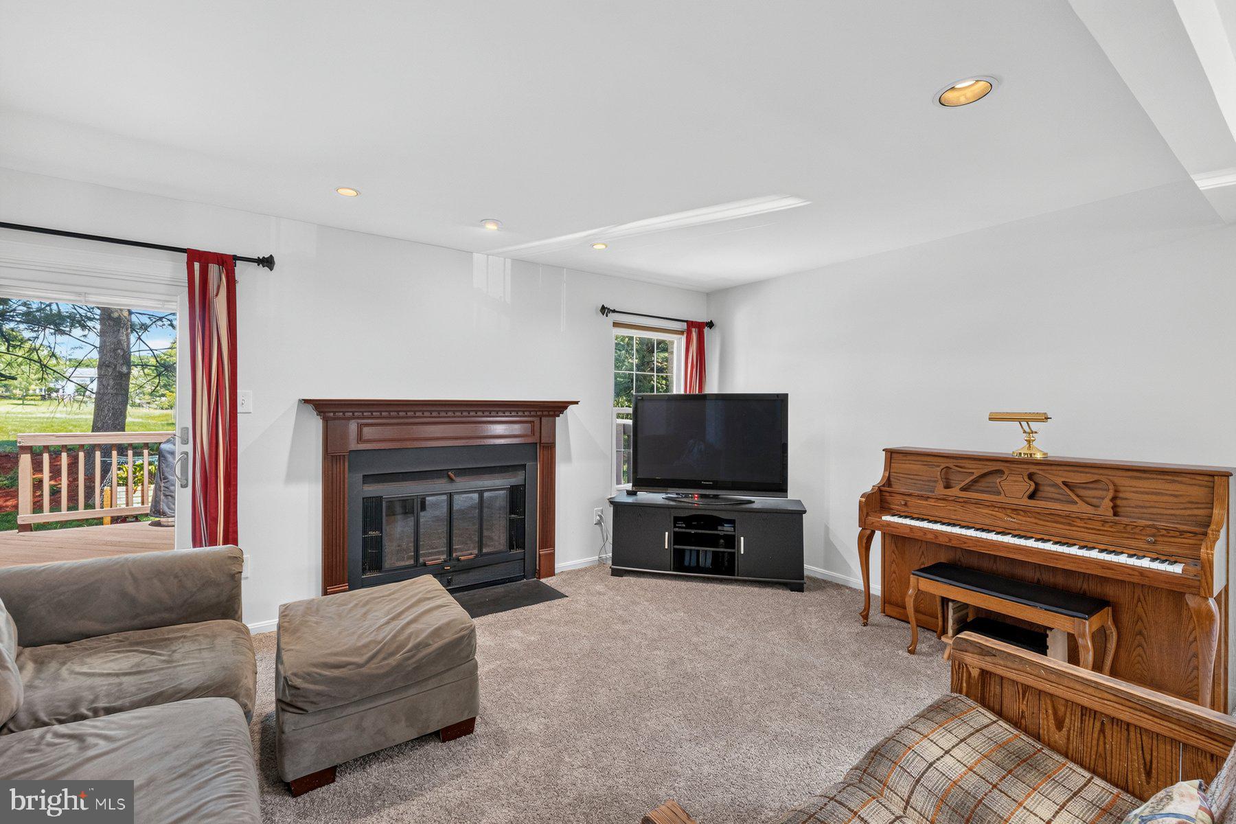 DORSEY SEARCH - Residential