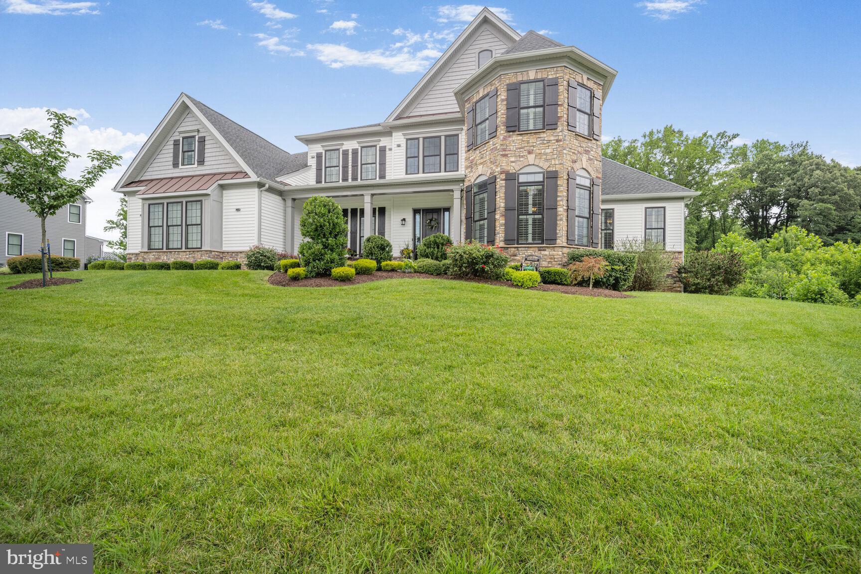 THE RIDINGS AT NORTH BRANCH - Residential