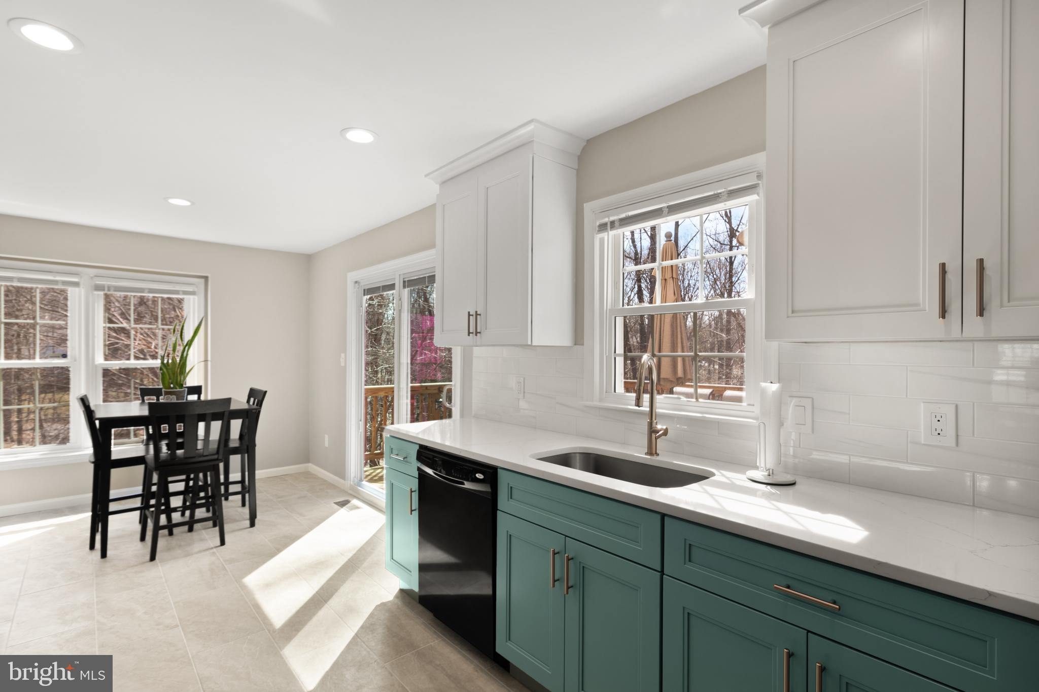 SPRING WOODS - Residential