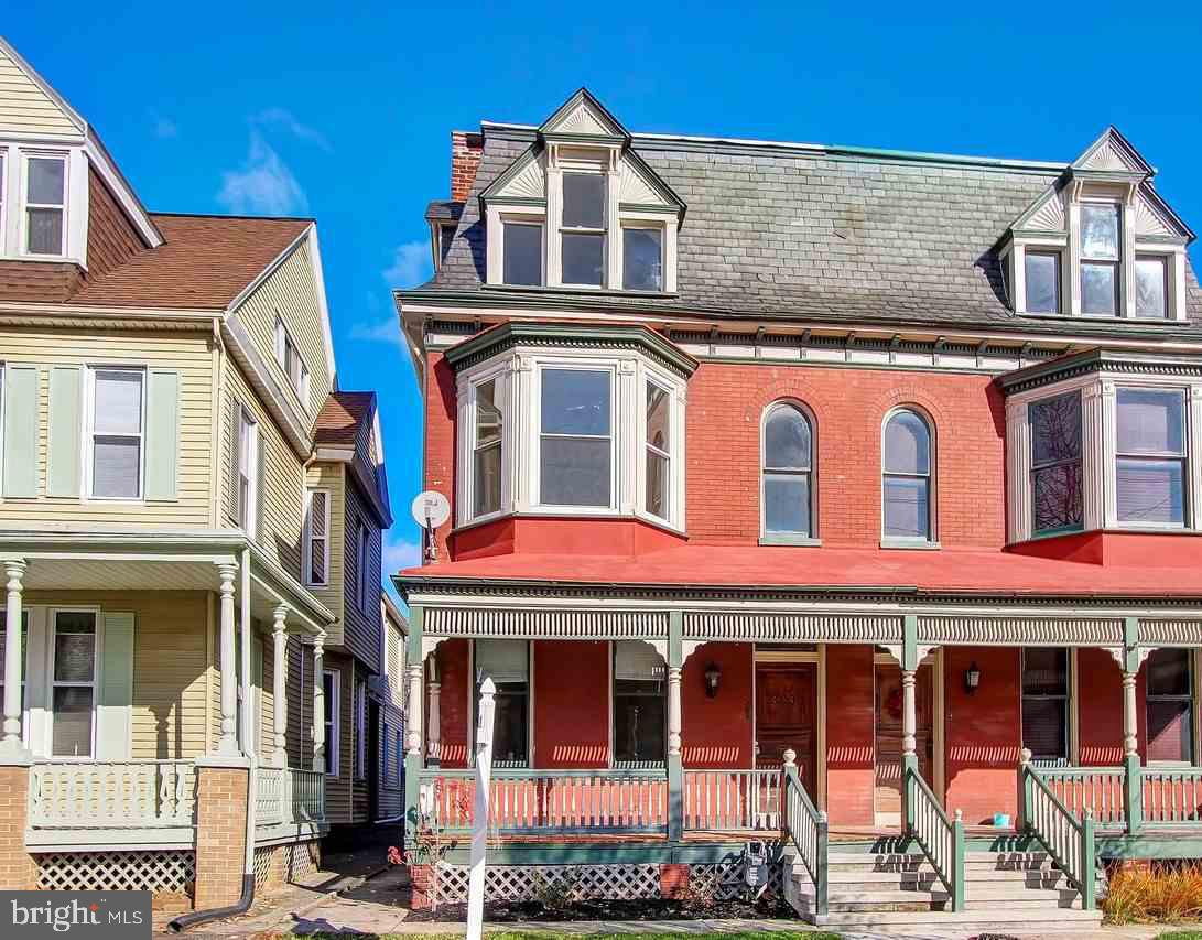 THE AVENUES - Residential