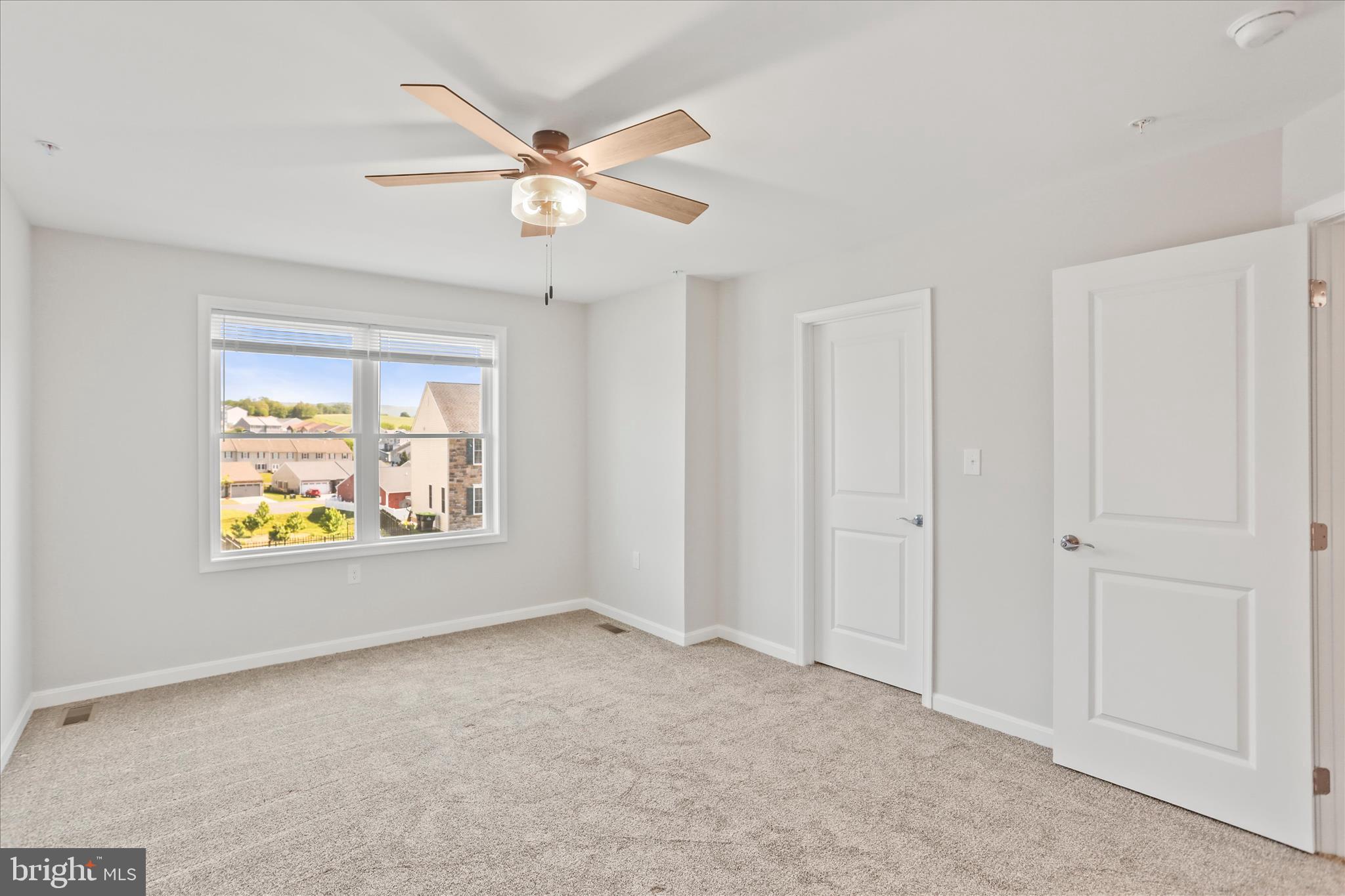 FARMSPRING ESTATES - Residential