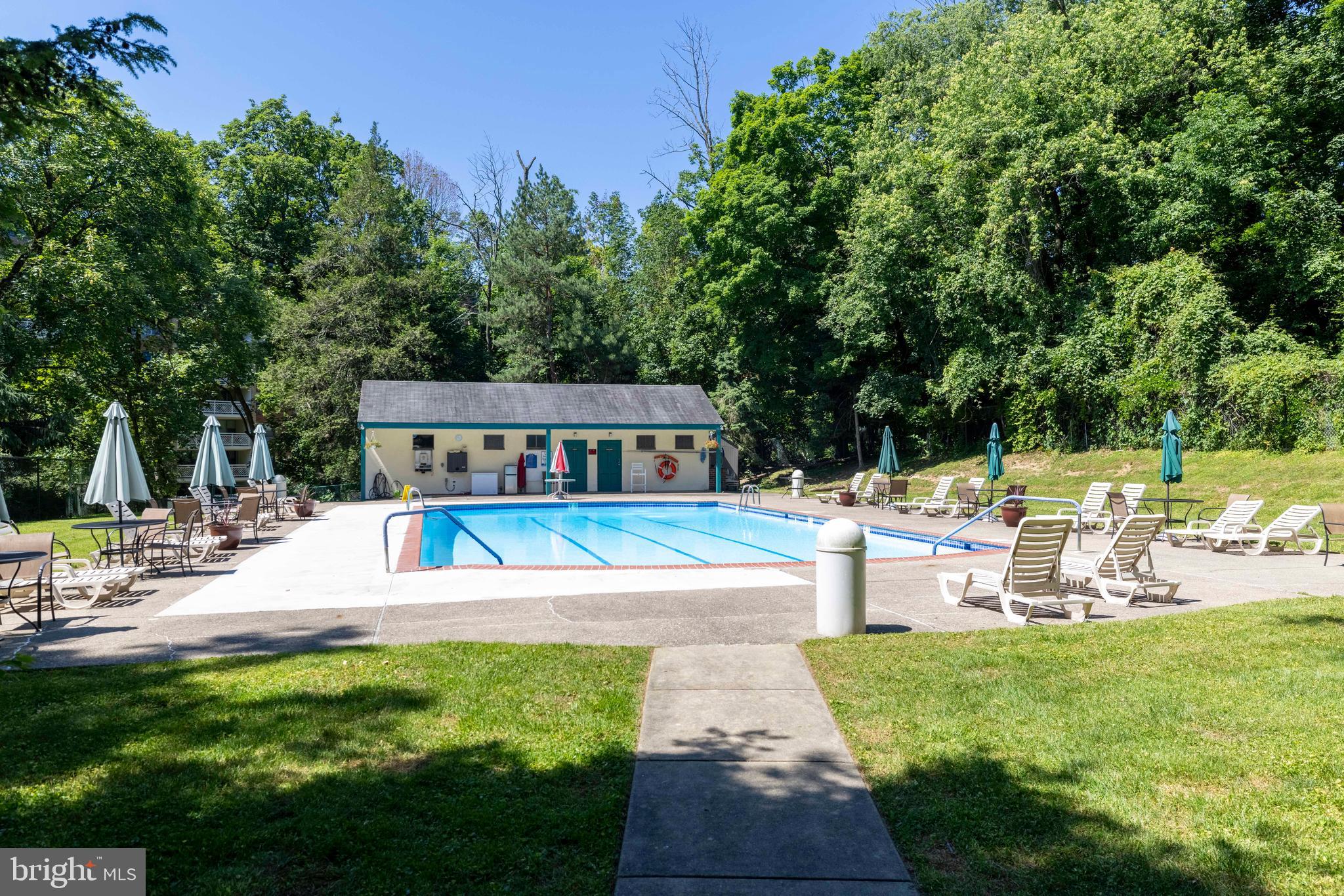 ELKINS PARK HOUSE - Residential
