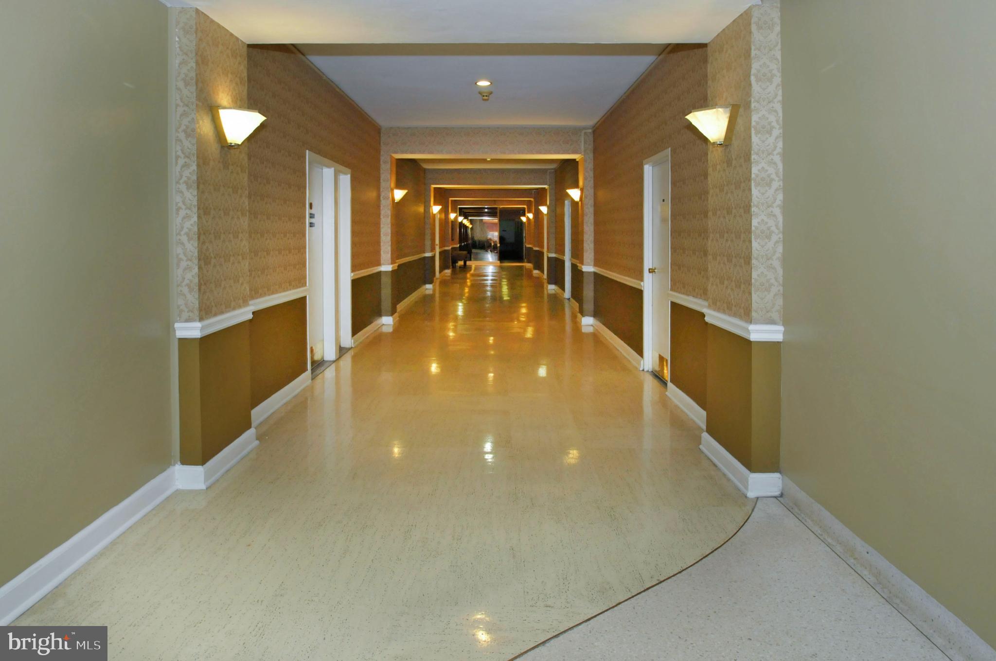 ELKINS PARK HOUSE - Residential