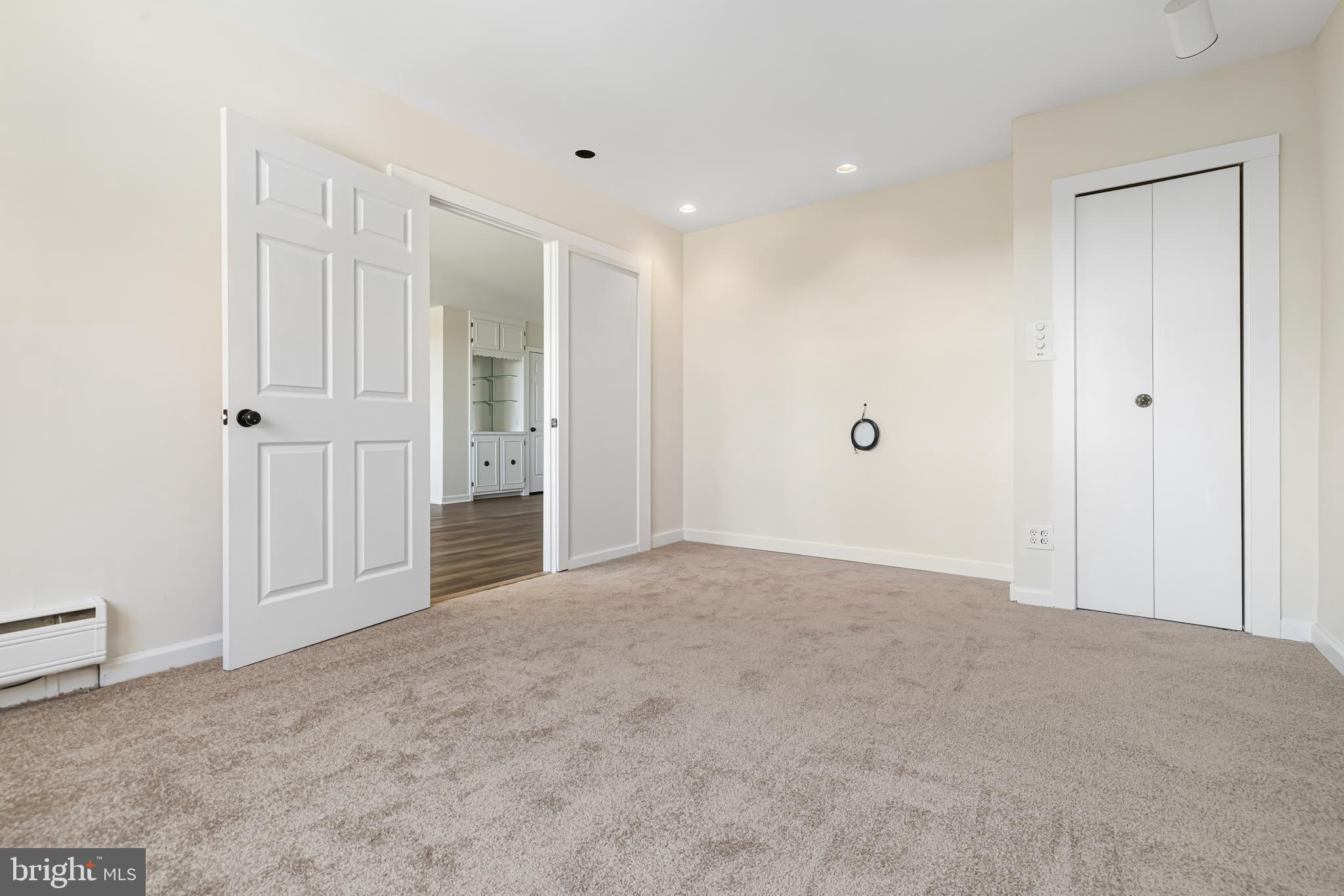 ELKINS PARK HOUSE - Residential