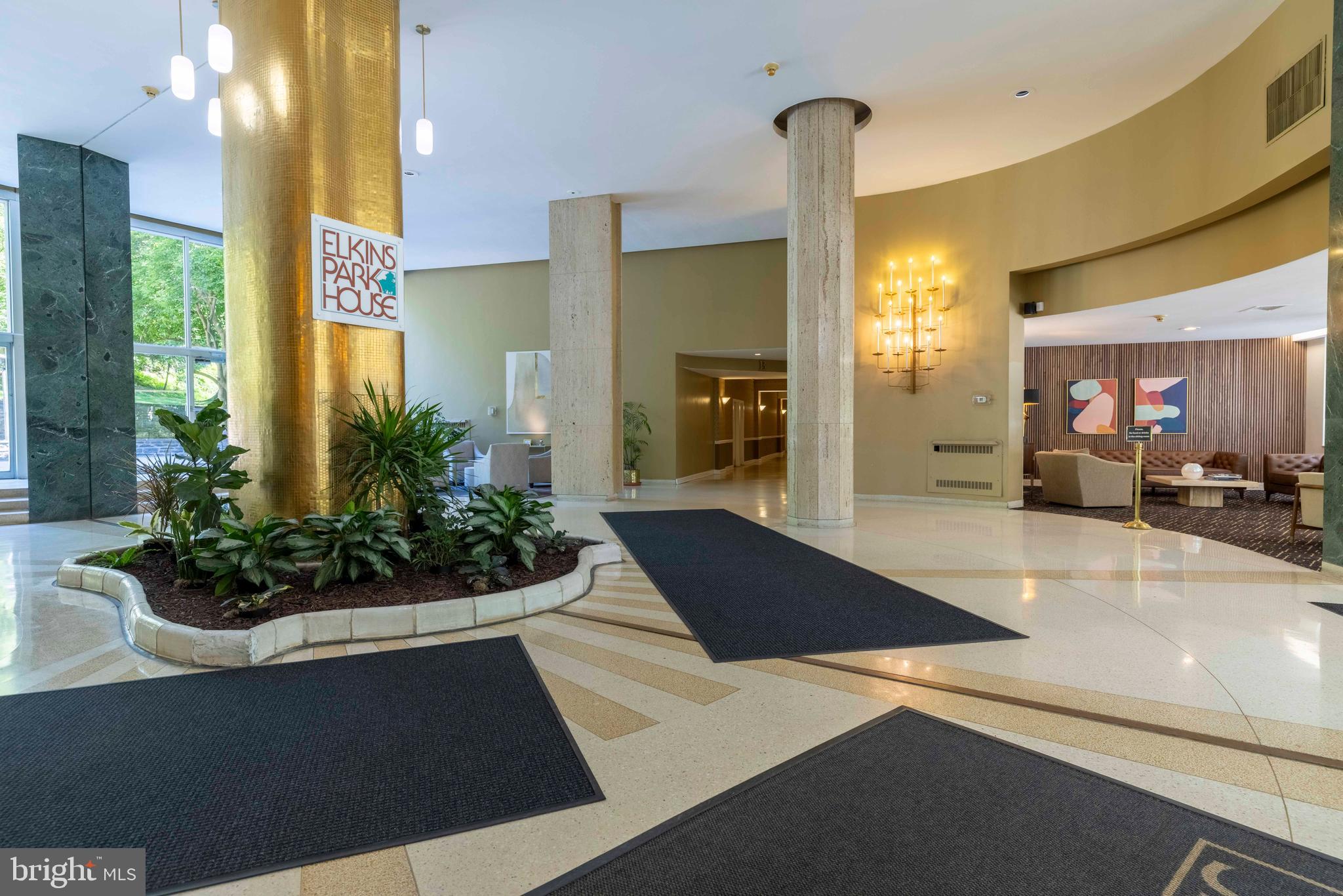 ELKINS PARK HOUSE - Residential