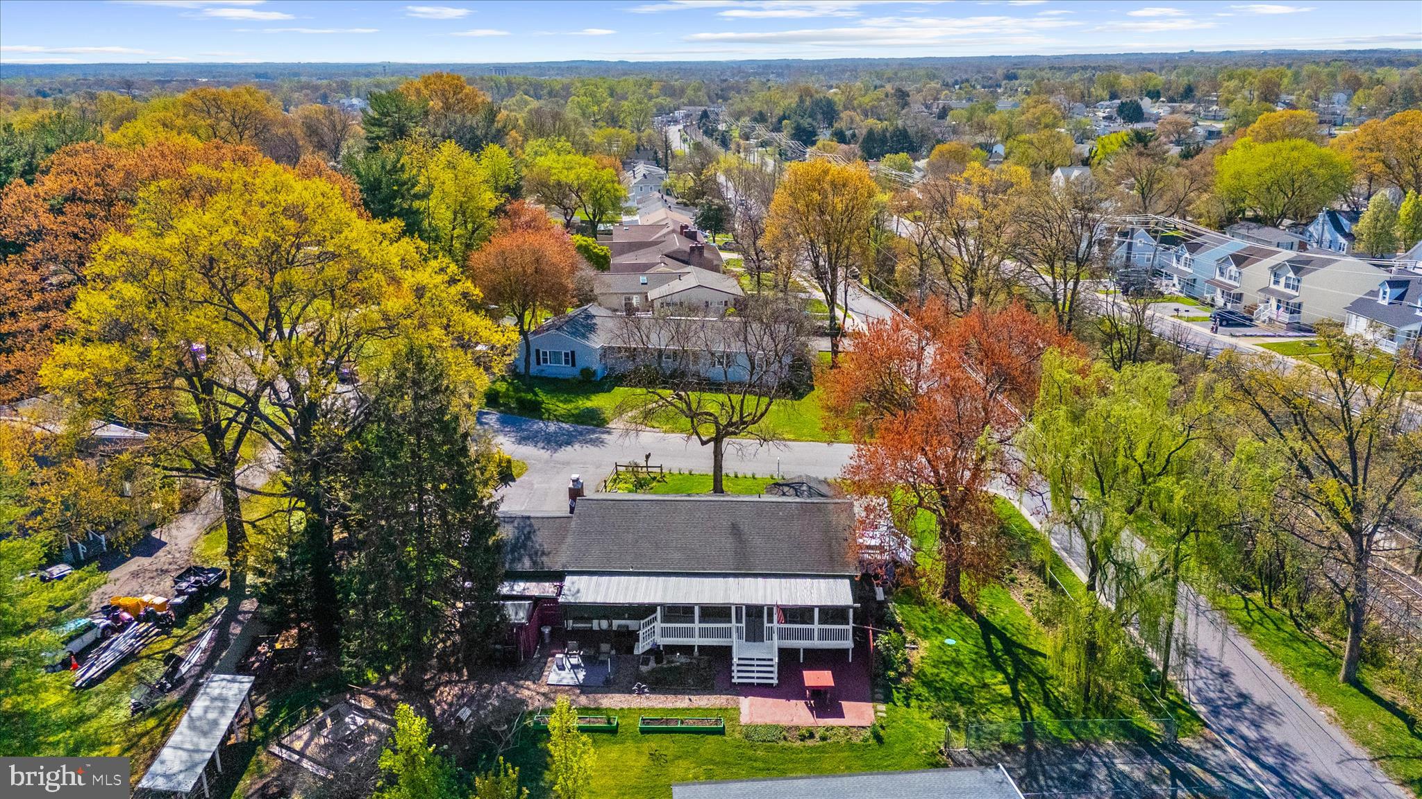 GARLAND - Residential