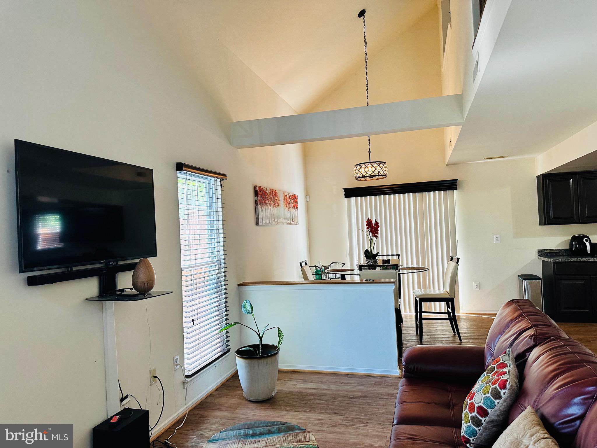 ST CHARLES SUB - HUNTINGTON - Residential