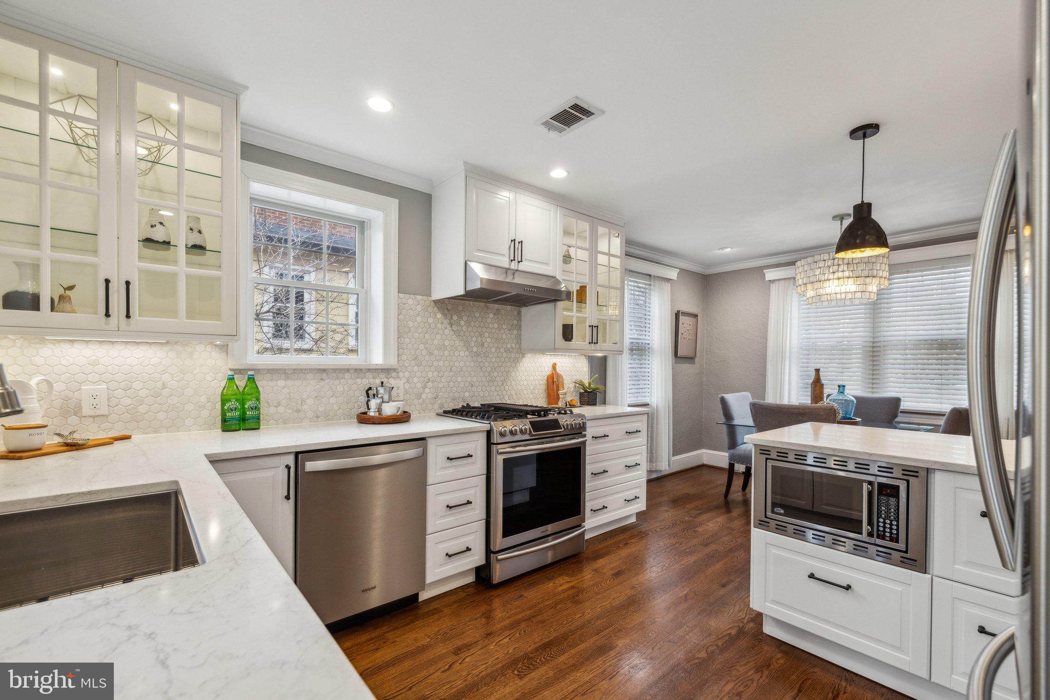 ASHTON HEIGHTS - Residential