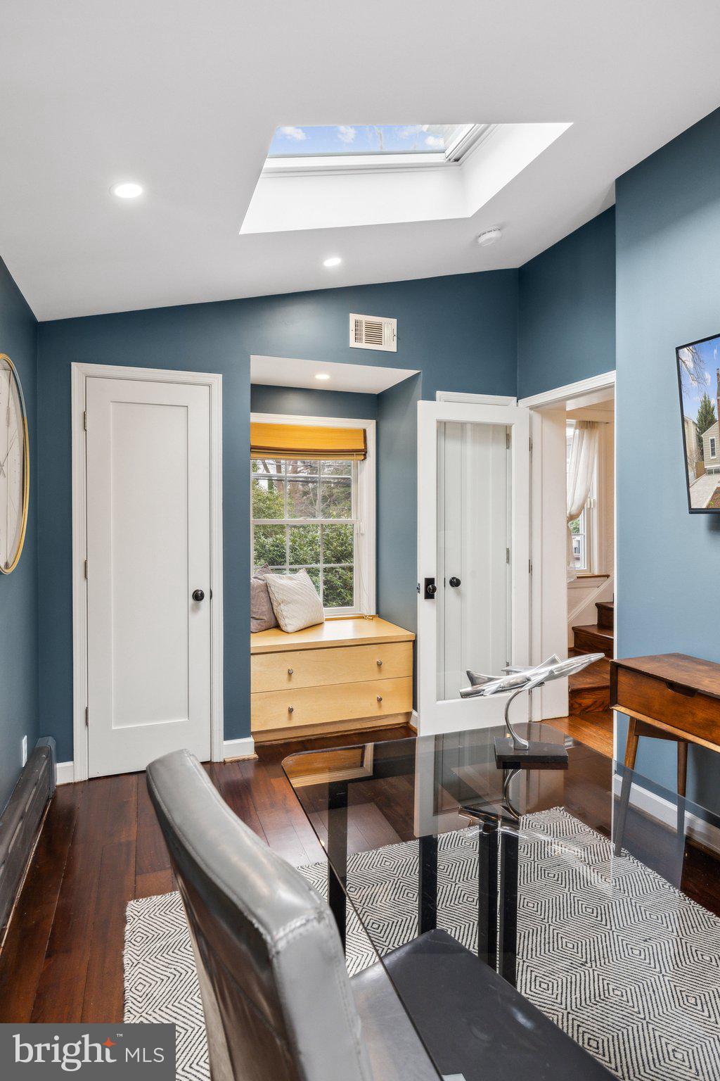 ASHTON HEIGHTS - Residential