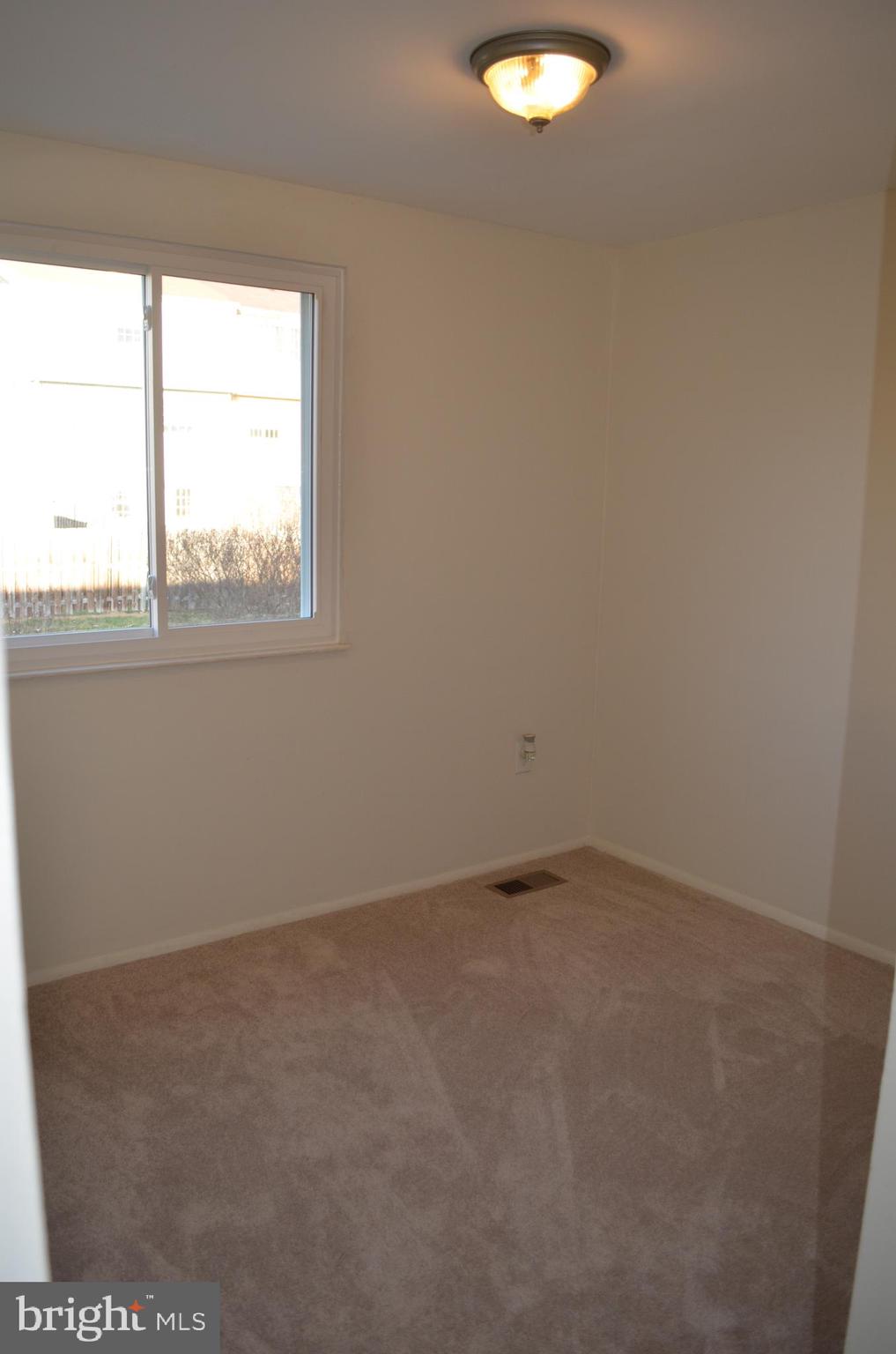 AMBER MEADOWS - Residential