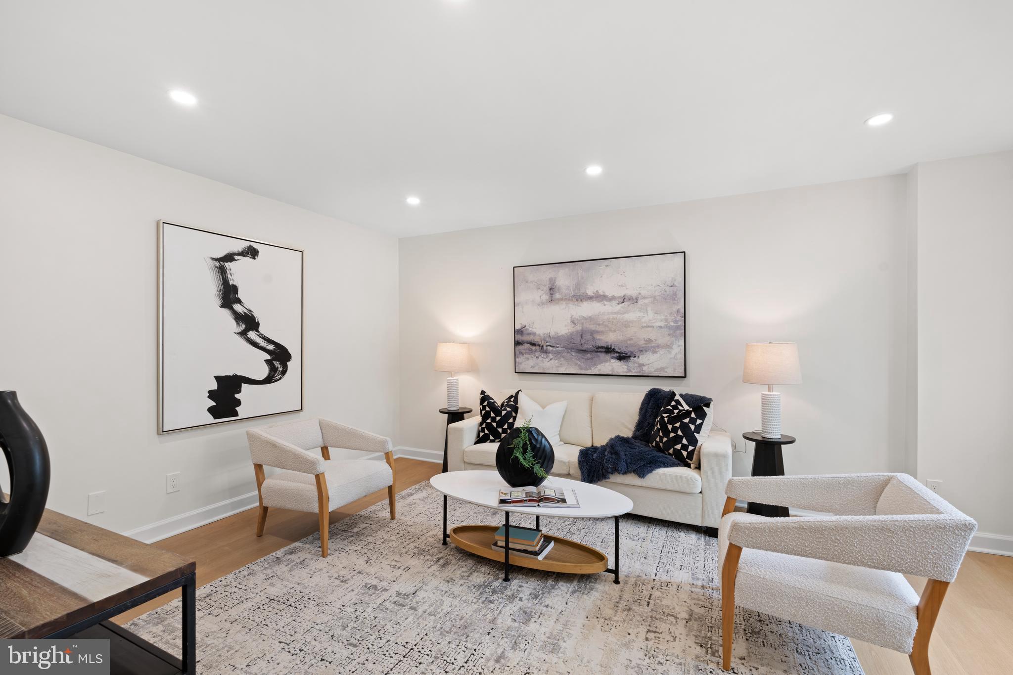 SOUTHLAKE AT MONTCLAIR - Residential