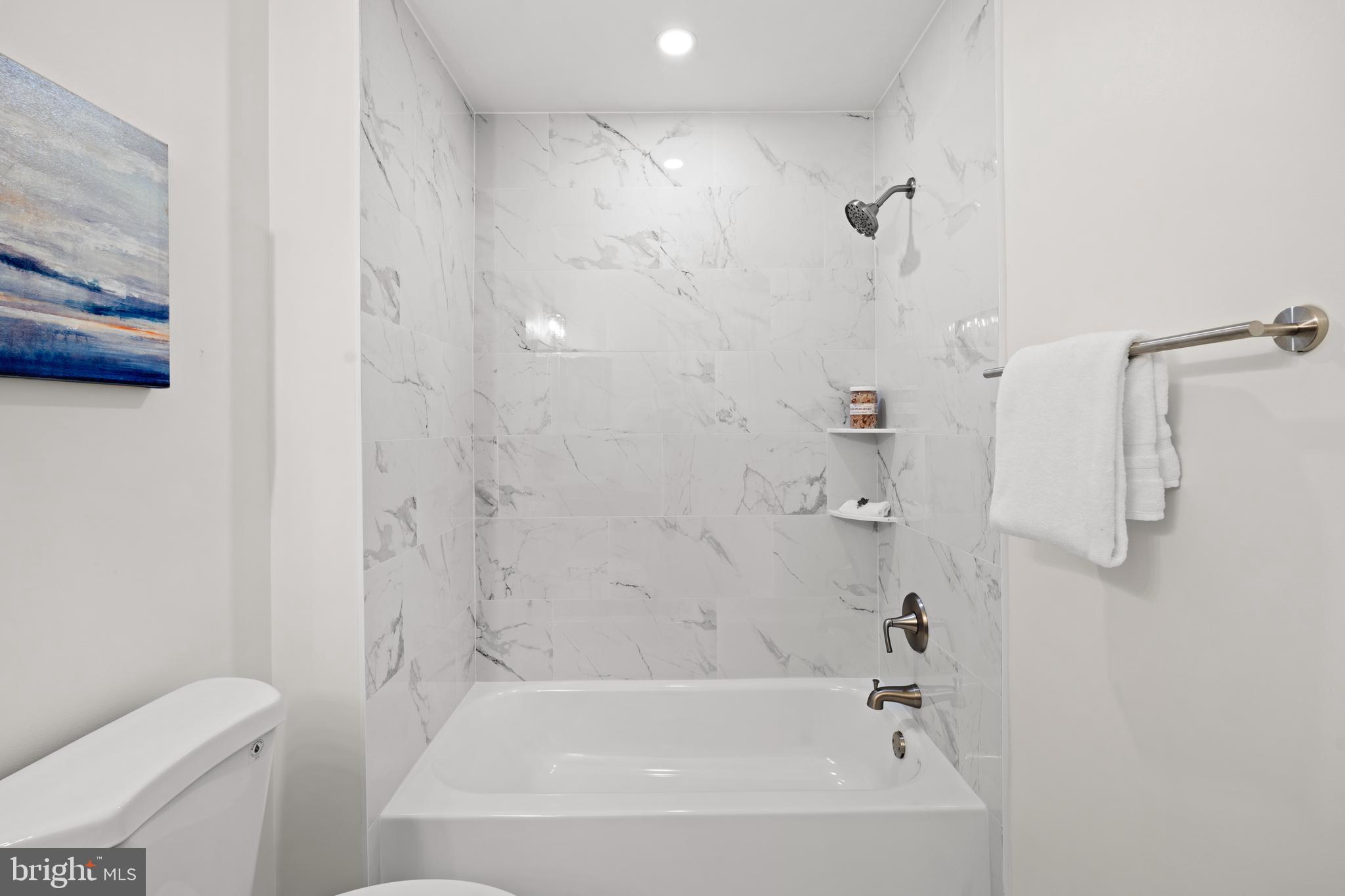 SOUTHLAKE AT MONTCLAIR - Residential