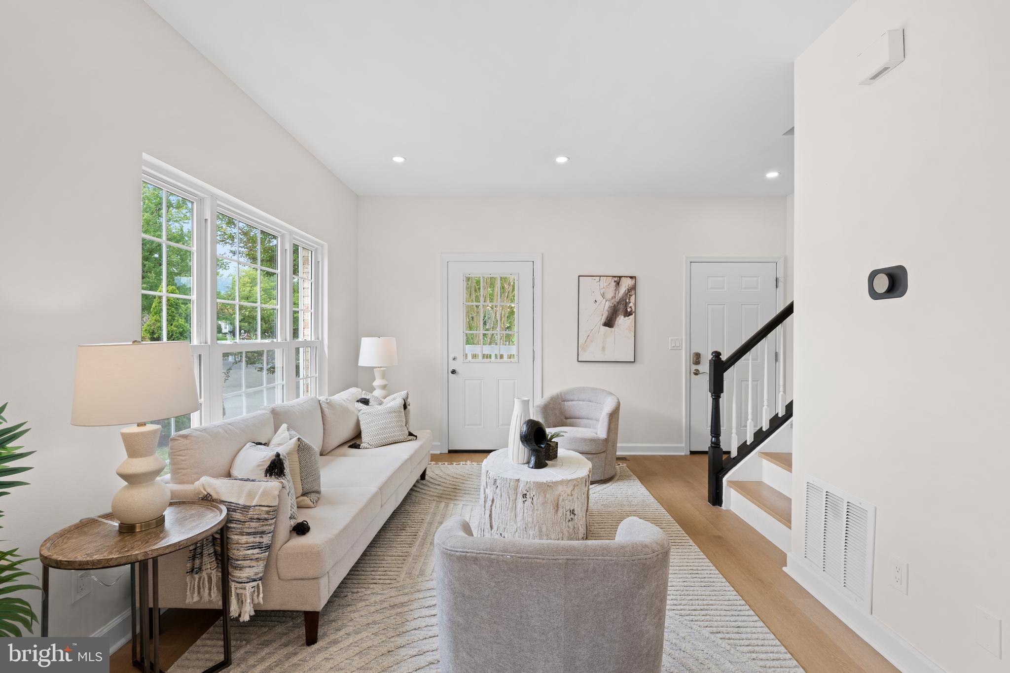 SOUTHLAKE AT MONTCLAIR - Residential