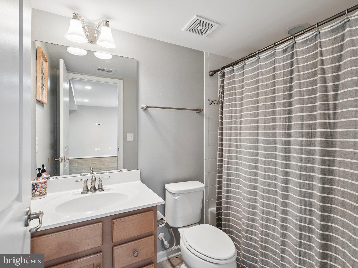 POTOMAC SHORES - Residential