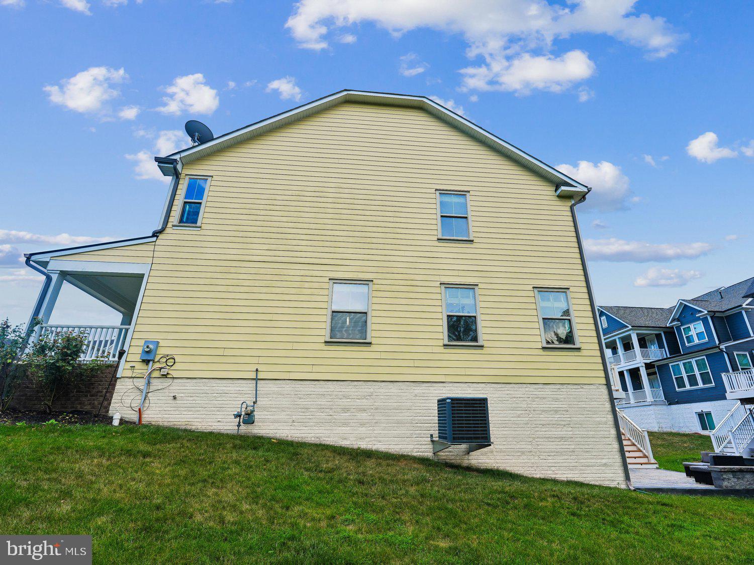 POTOMAC SHORES - Residential