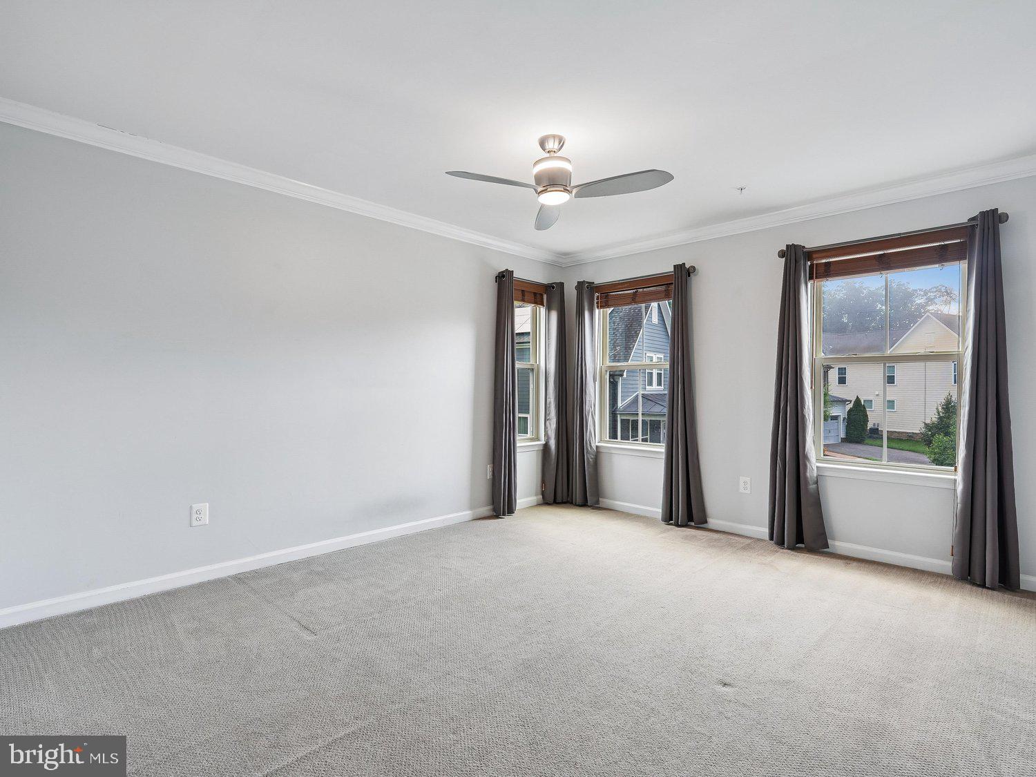 POTOMAC SHORES - Residential