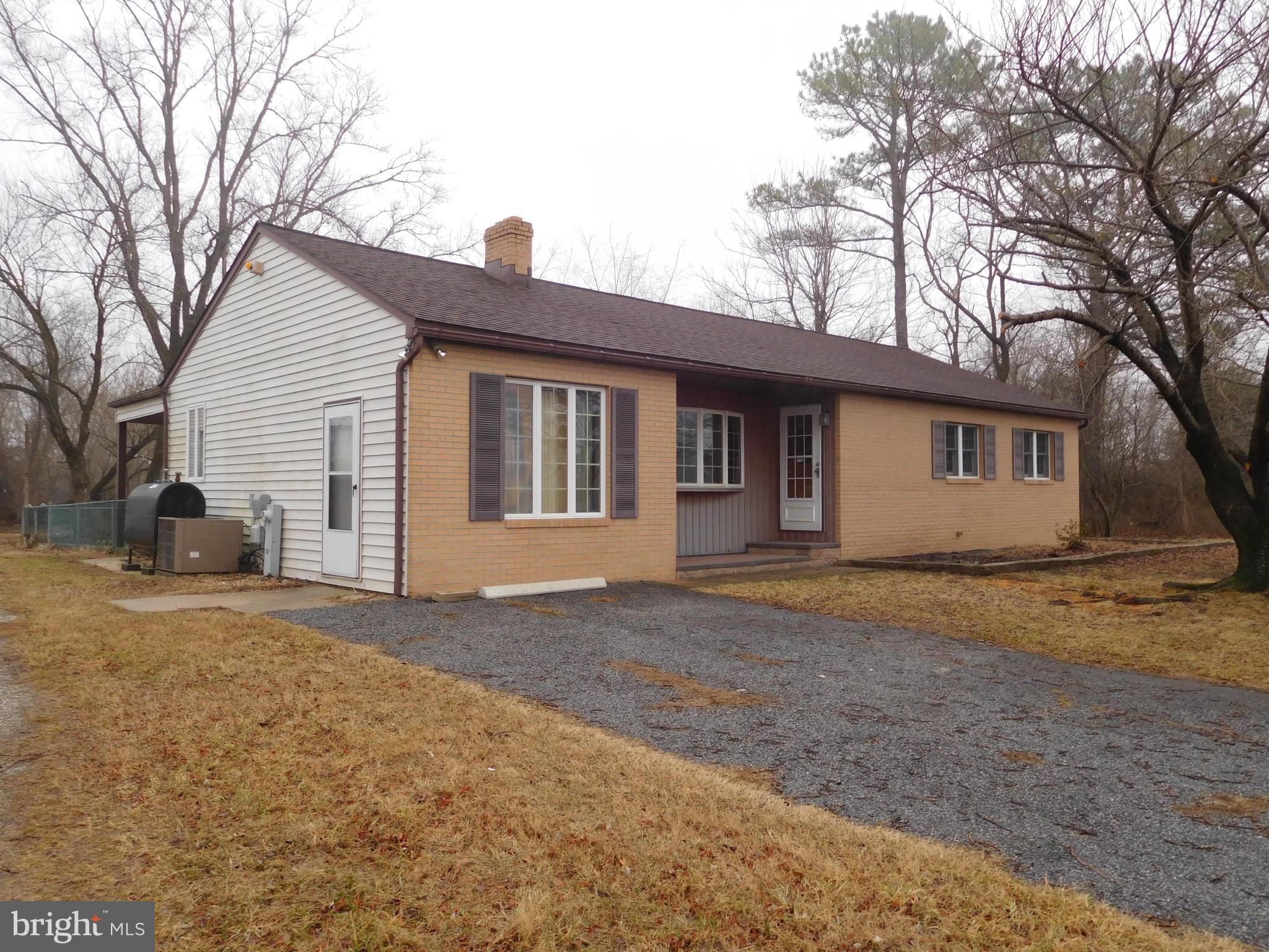 WHITE MARSH - Commercial Lease