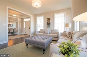 ESTATES AT STONECLIFF - Residential