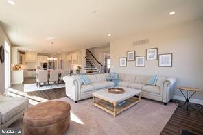 ESTATES AT STONECLIFF - Residential