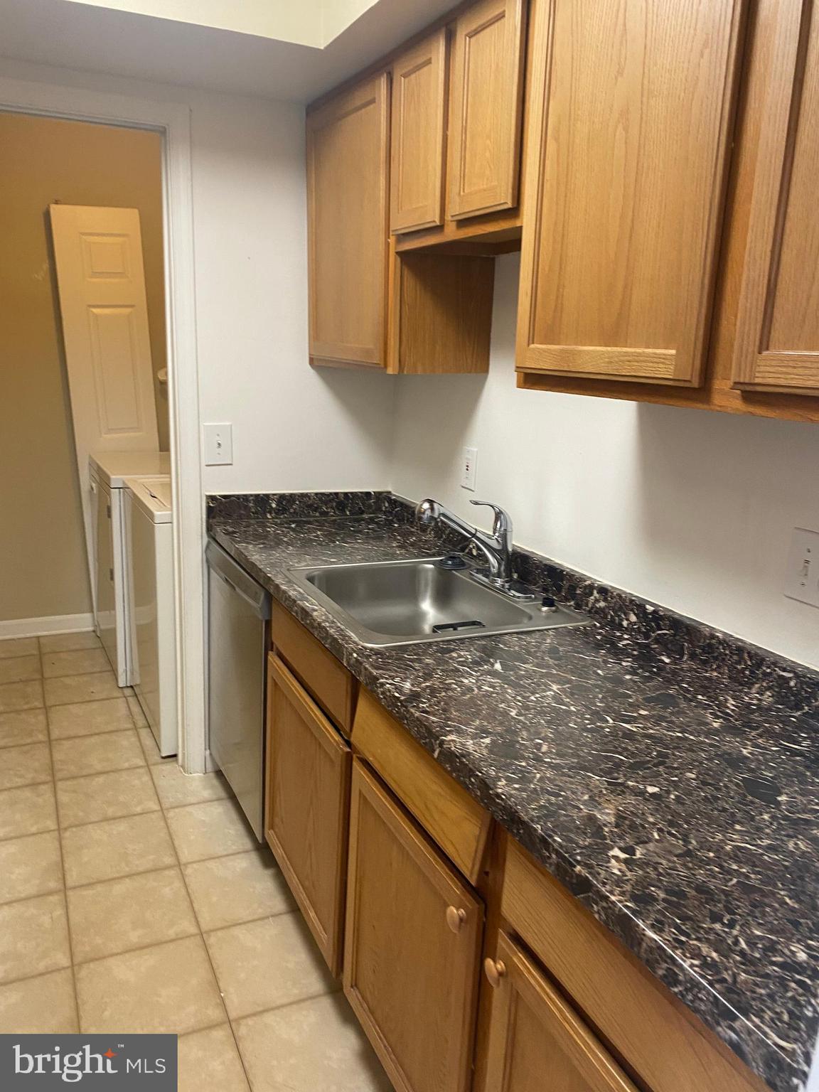 MADISON RIDGE - Residential Lease