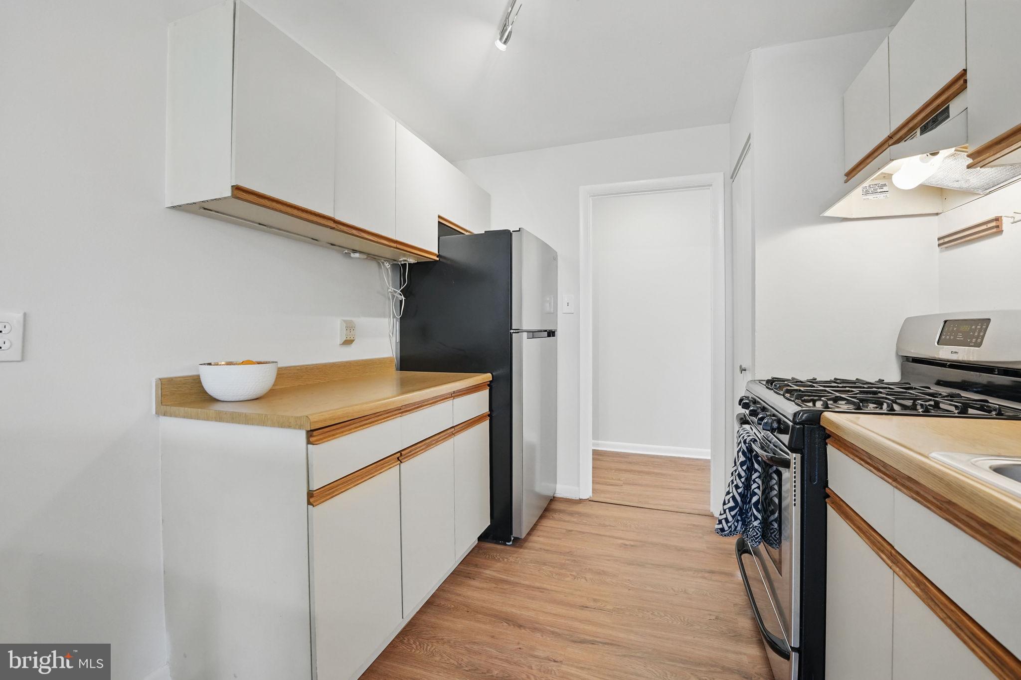 DOVER PARK - Residential