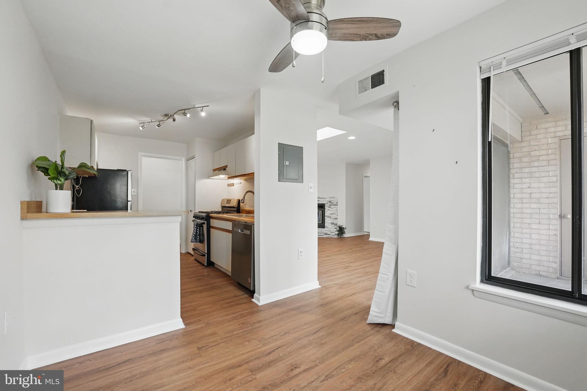 DOVER PARK - Residential