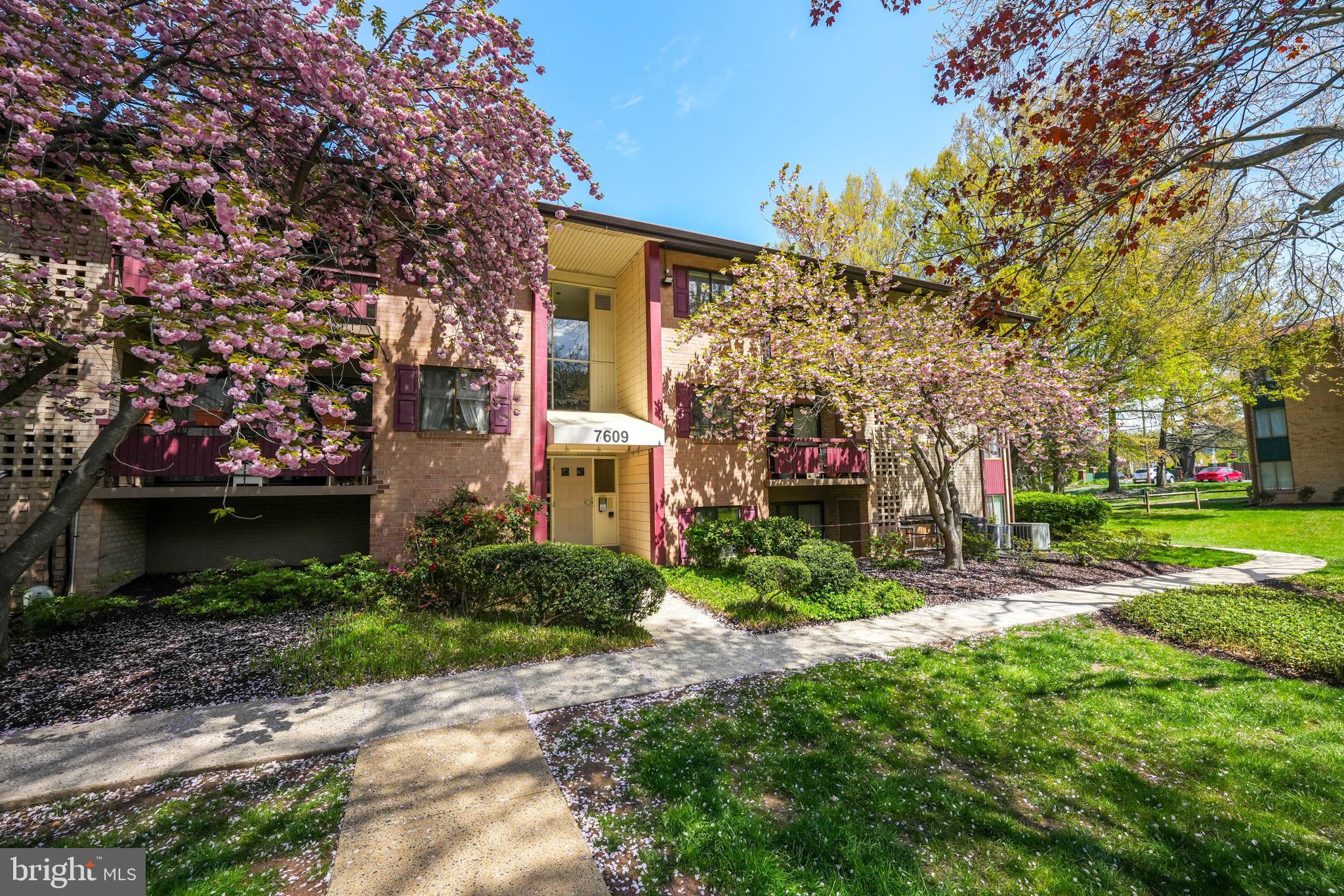 DOVER PARK - Residential