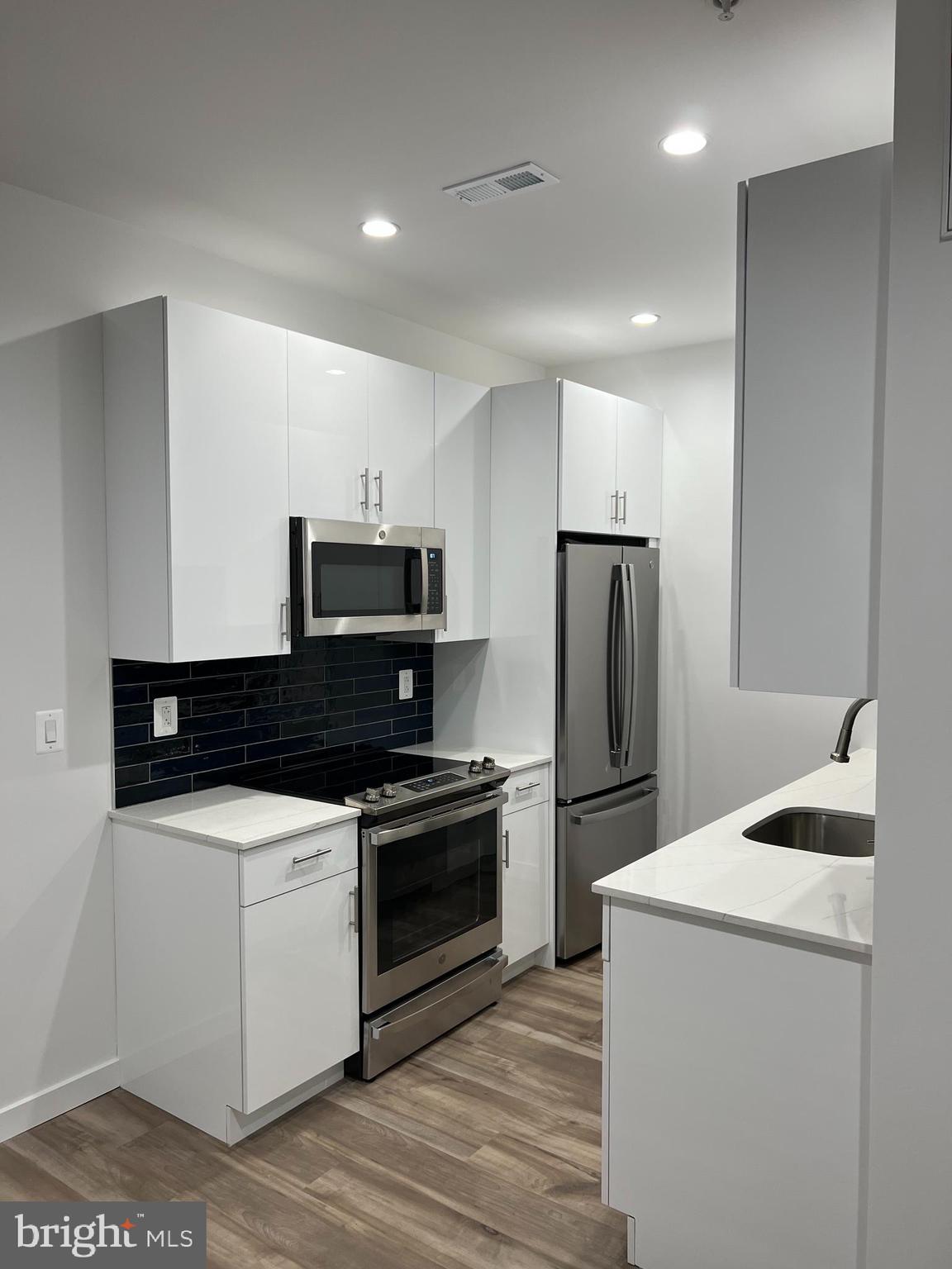 RITTENHOUSE SQUARE - Residential Lease