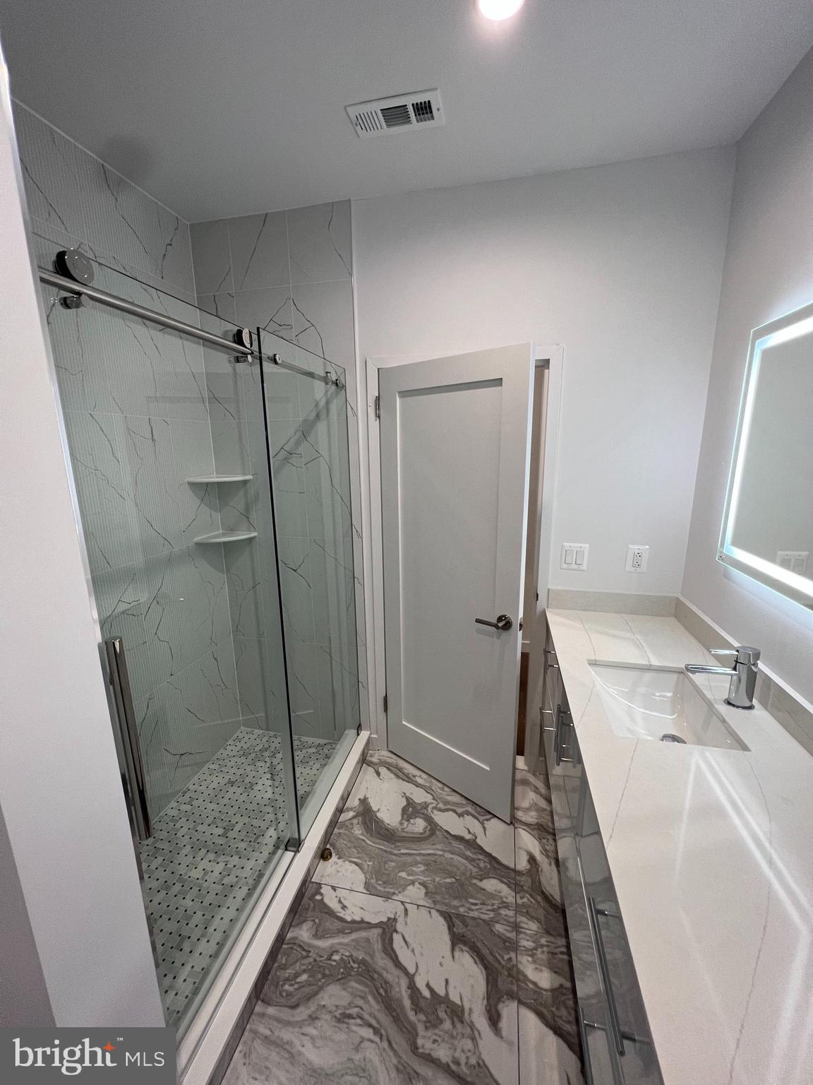 RITTENHOUSE SQUARE - Residential Lease