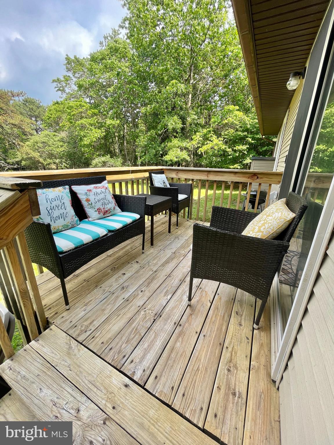 TOWAMENSING TRAILS - Residential