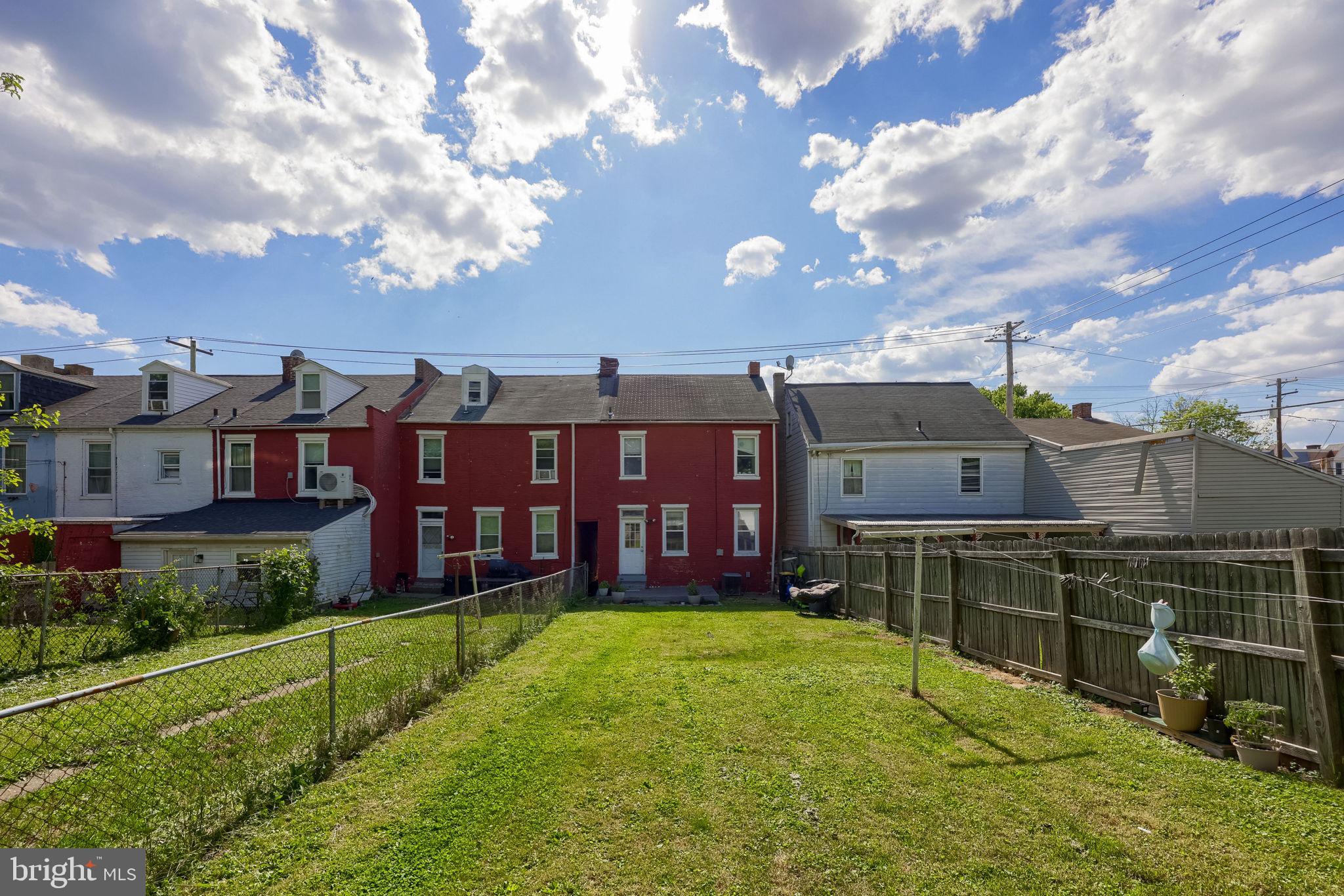 7TH WARD - Residential