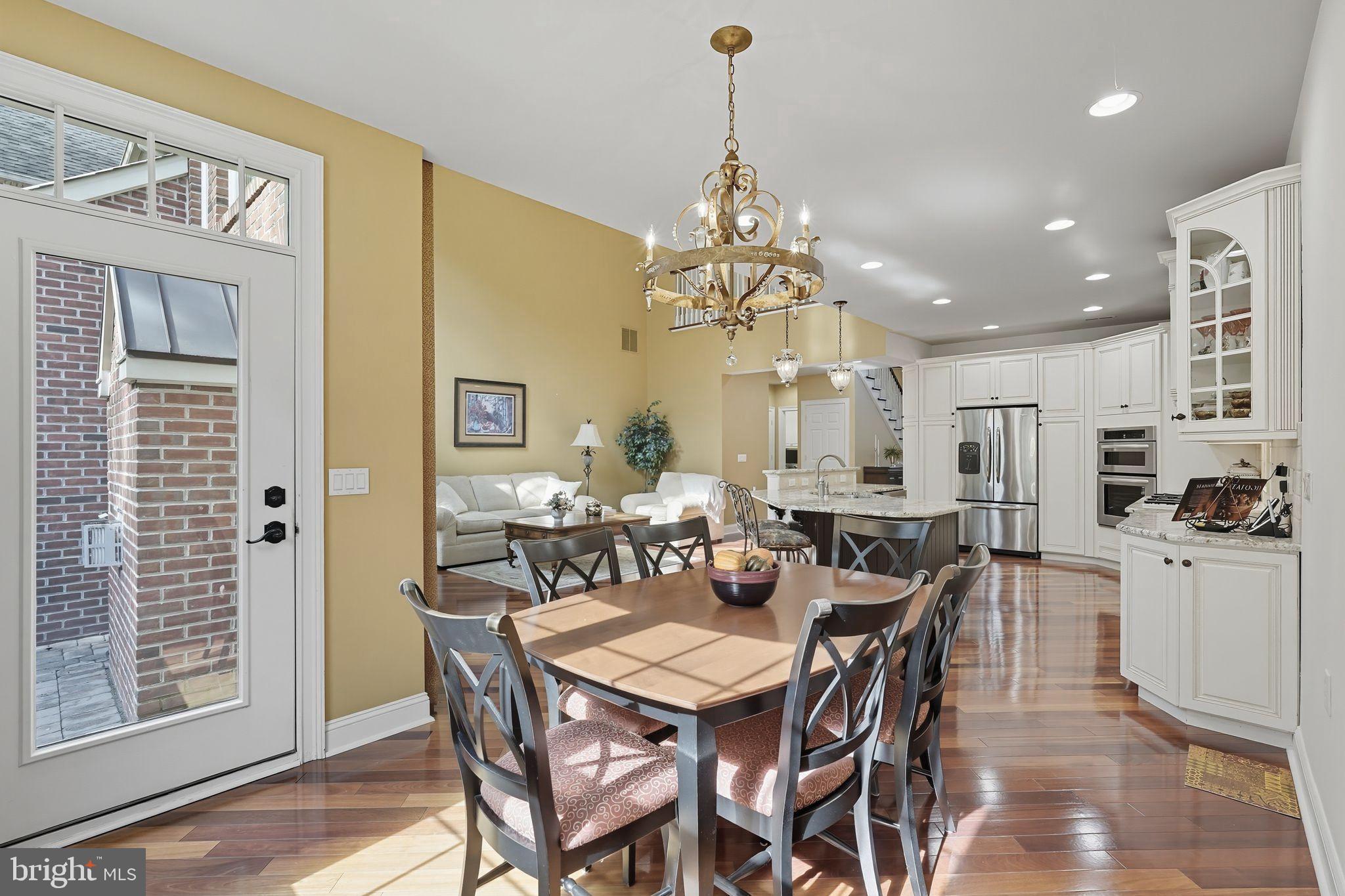 DELANCEY COURT - Residential
