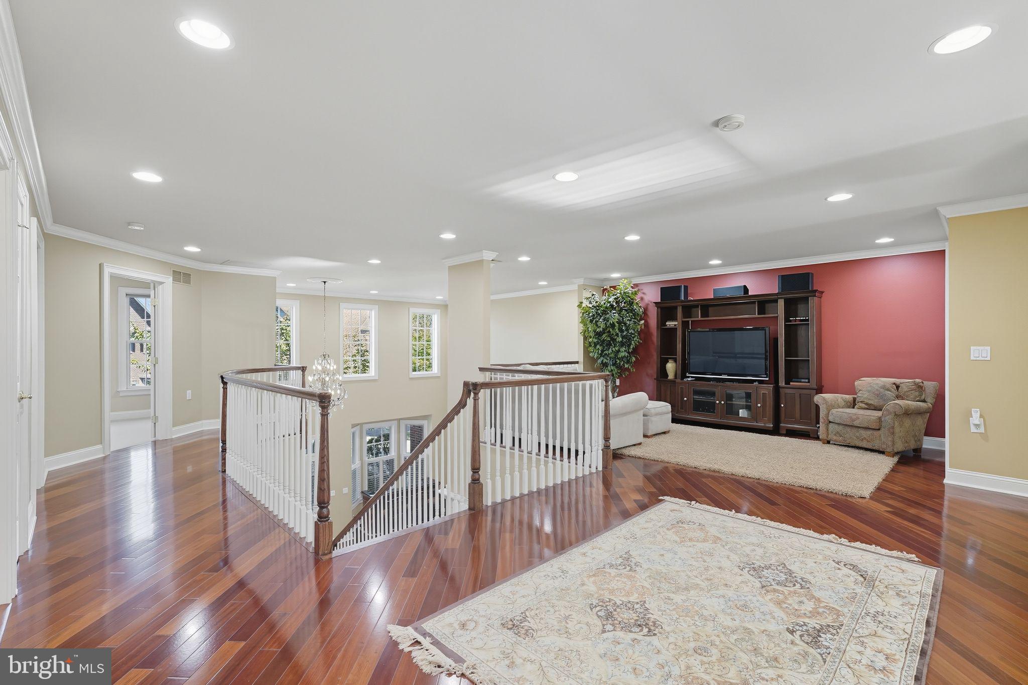 DELANCEY COURT - Residential