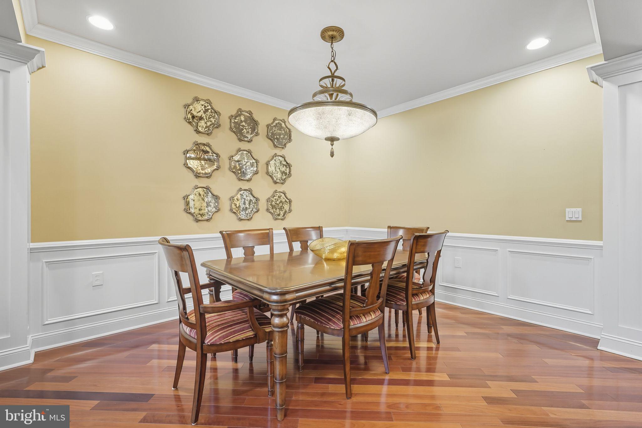 DELANCEY COURT - Residential