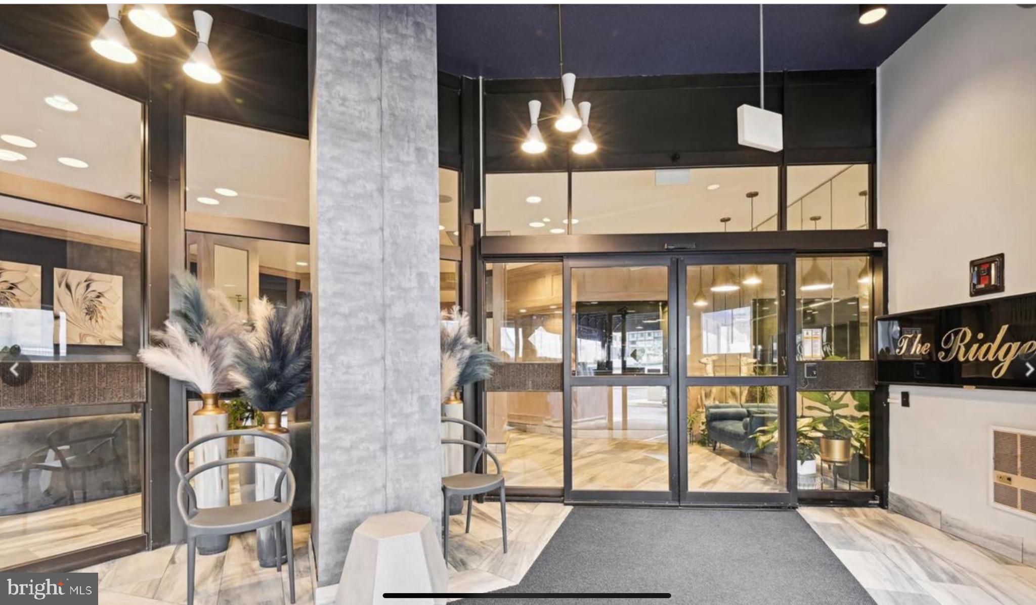RIDGELY TOWSON CENTER - Residential