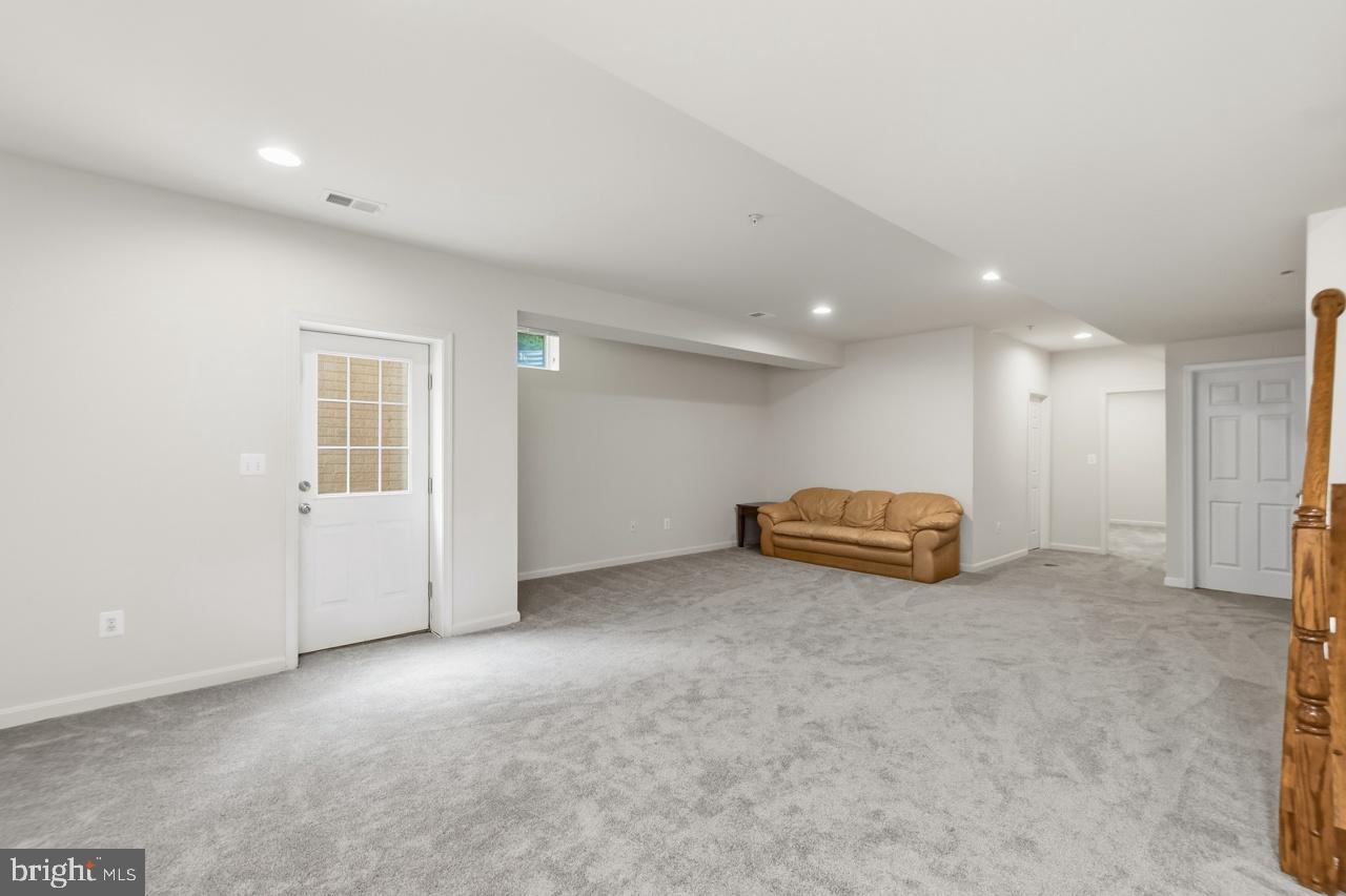 MANNING OVERLOOK - Residential