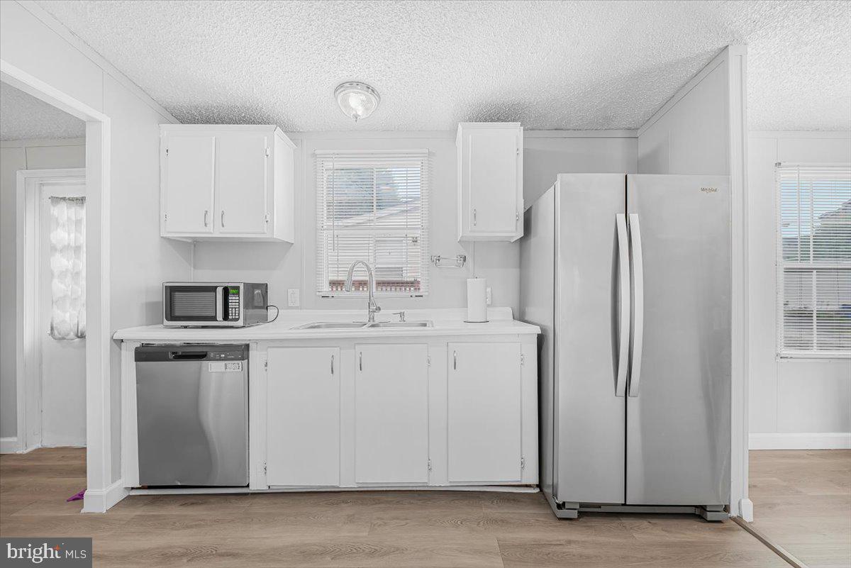 MIDWAY MOBILE VILLAGE - Residential