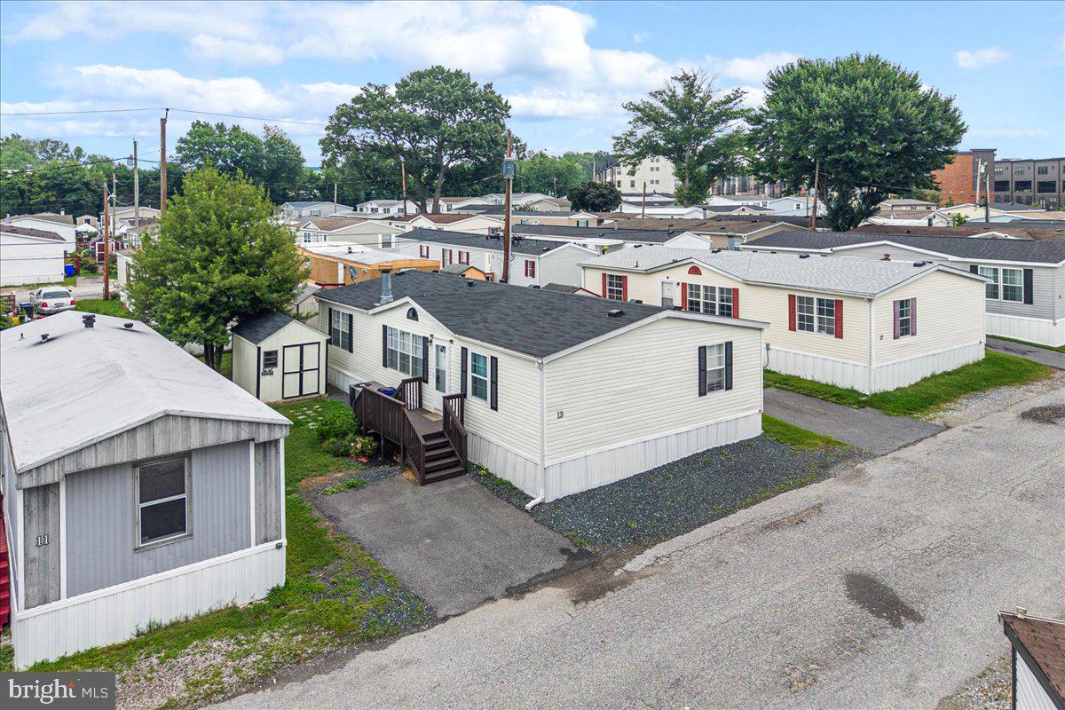 MIDWAY MOBILE VILLAGE - Residential