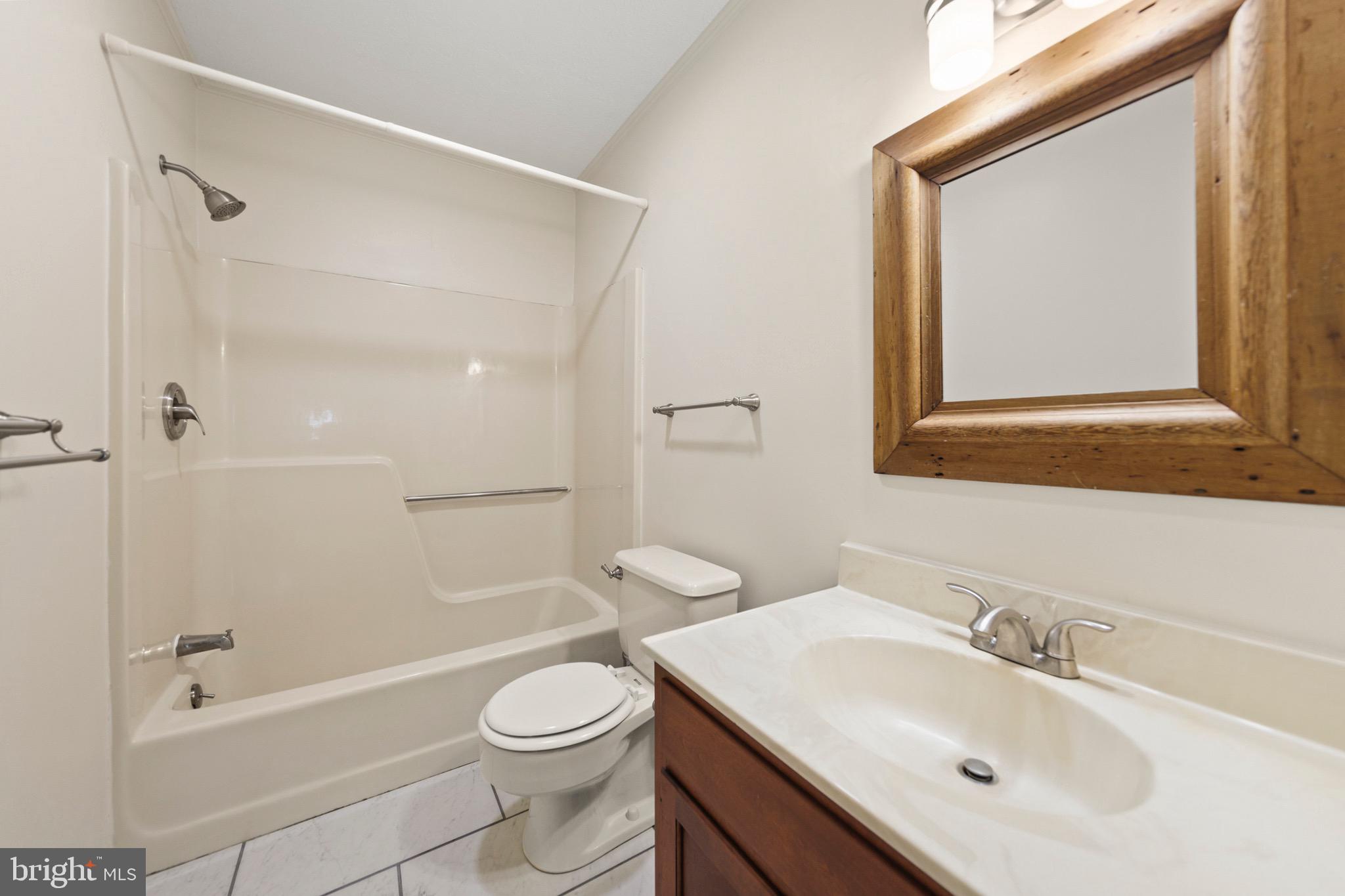 ORCHARD HILL - Residential