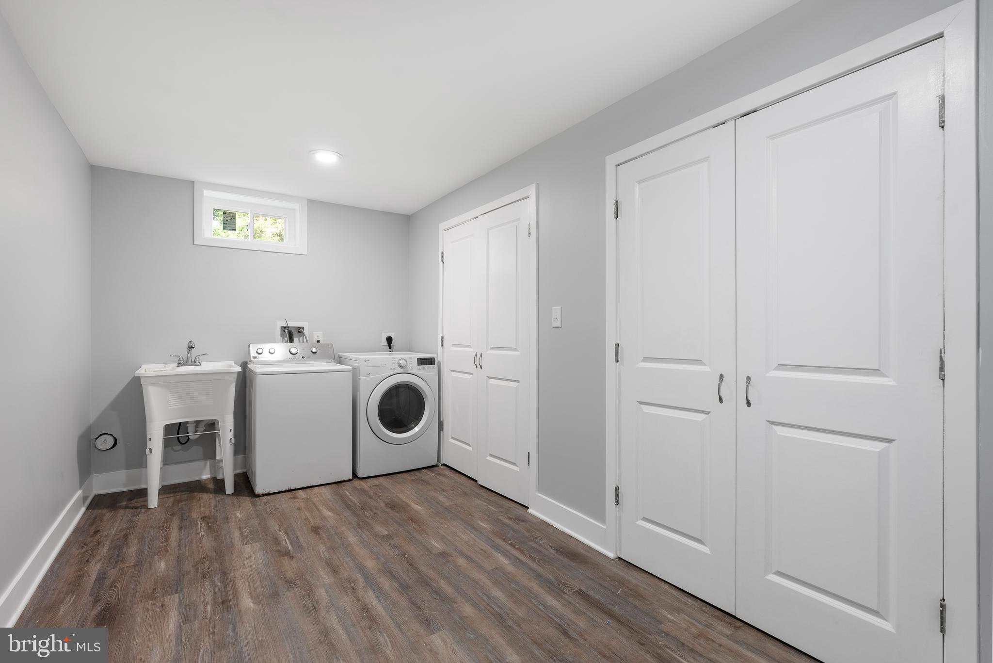 CAMBRIA - Residential