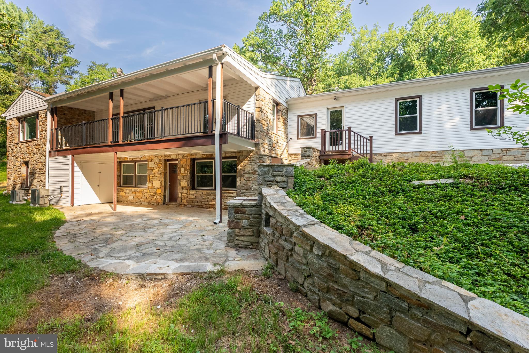 CAMBRIA - Residential