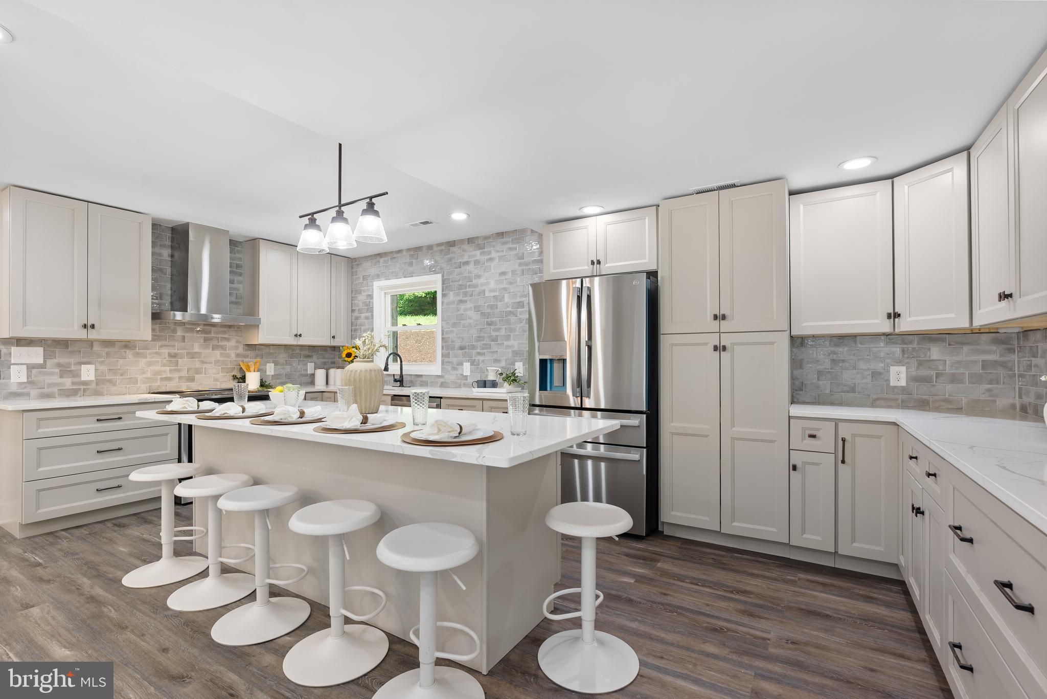 CAMBRIA - Residential