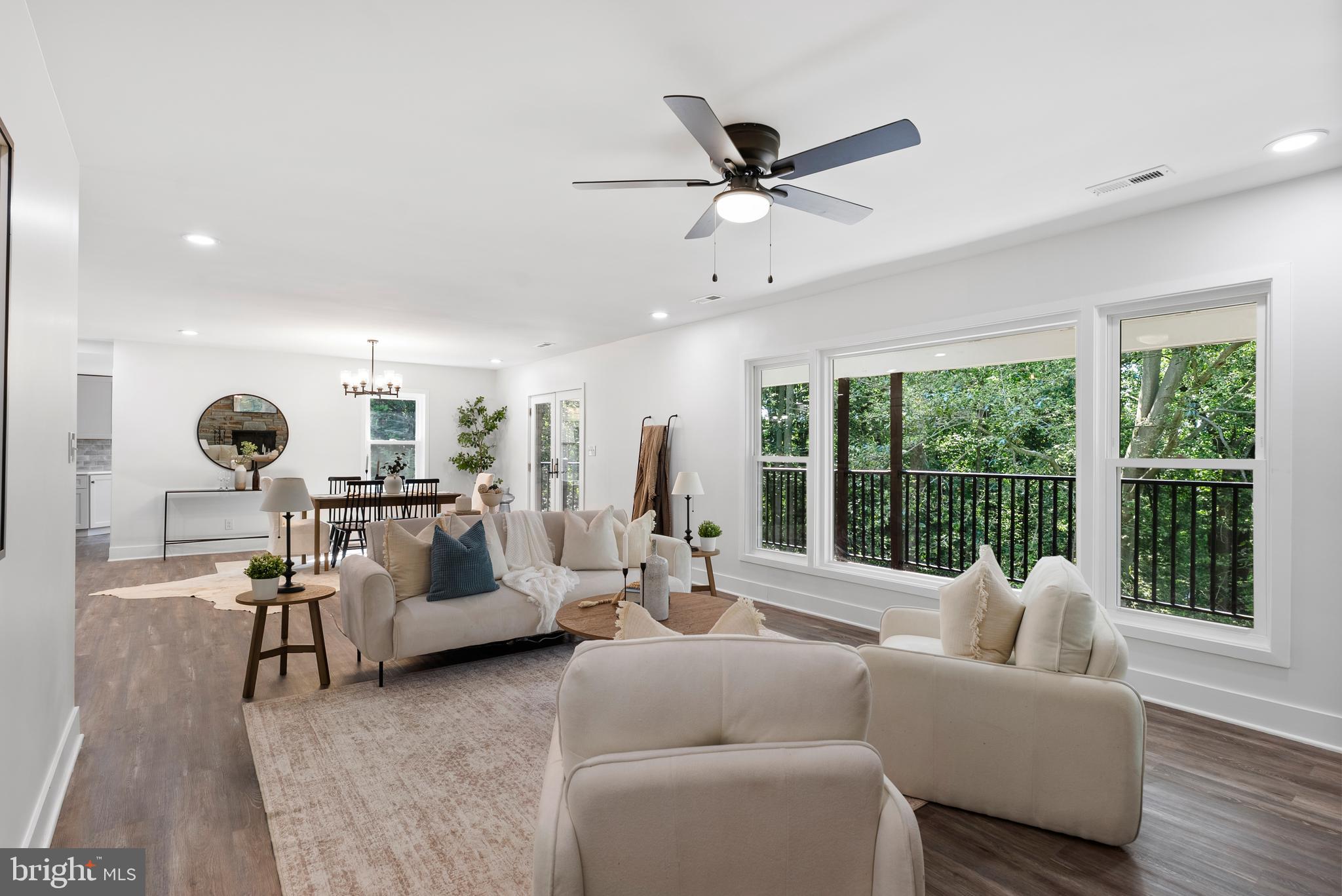 CAMBRIA - Residential