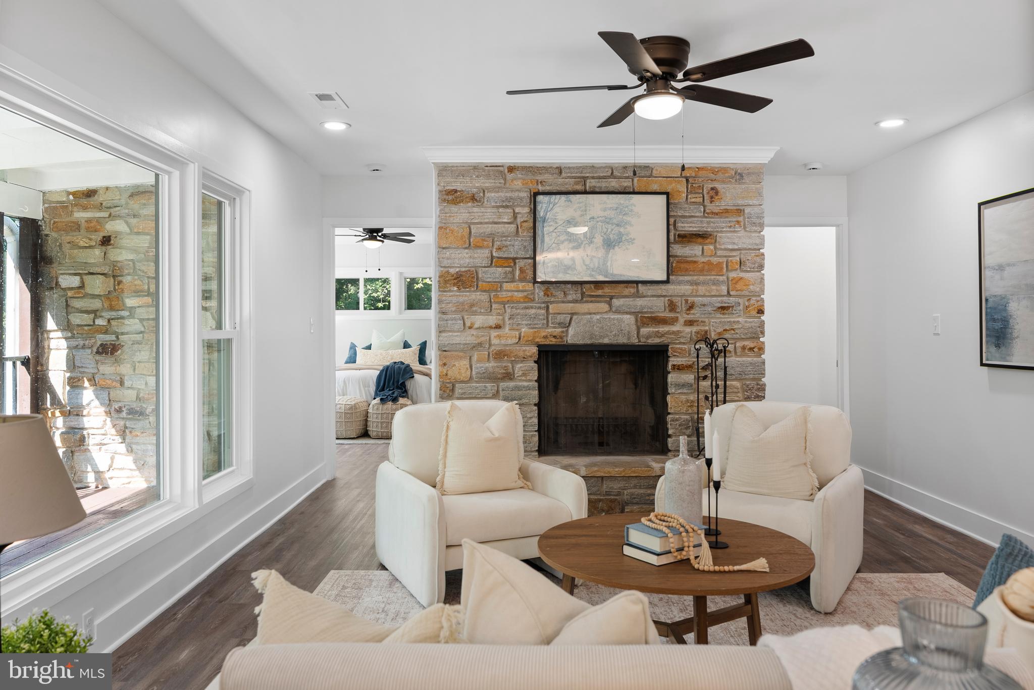CAMBRIA - Residential
