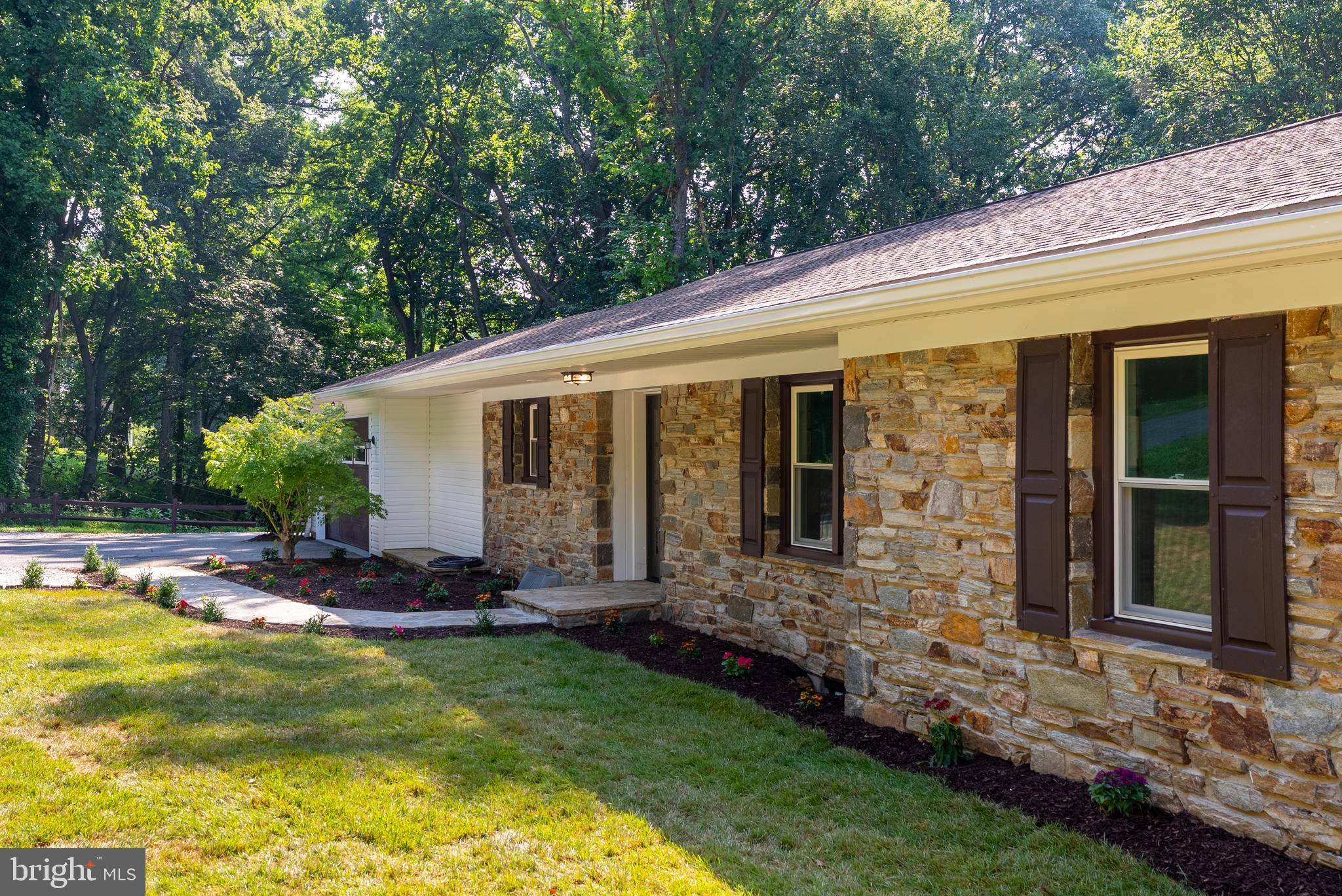 CAMBRIA - Residential